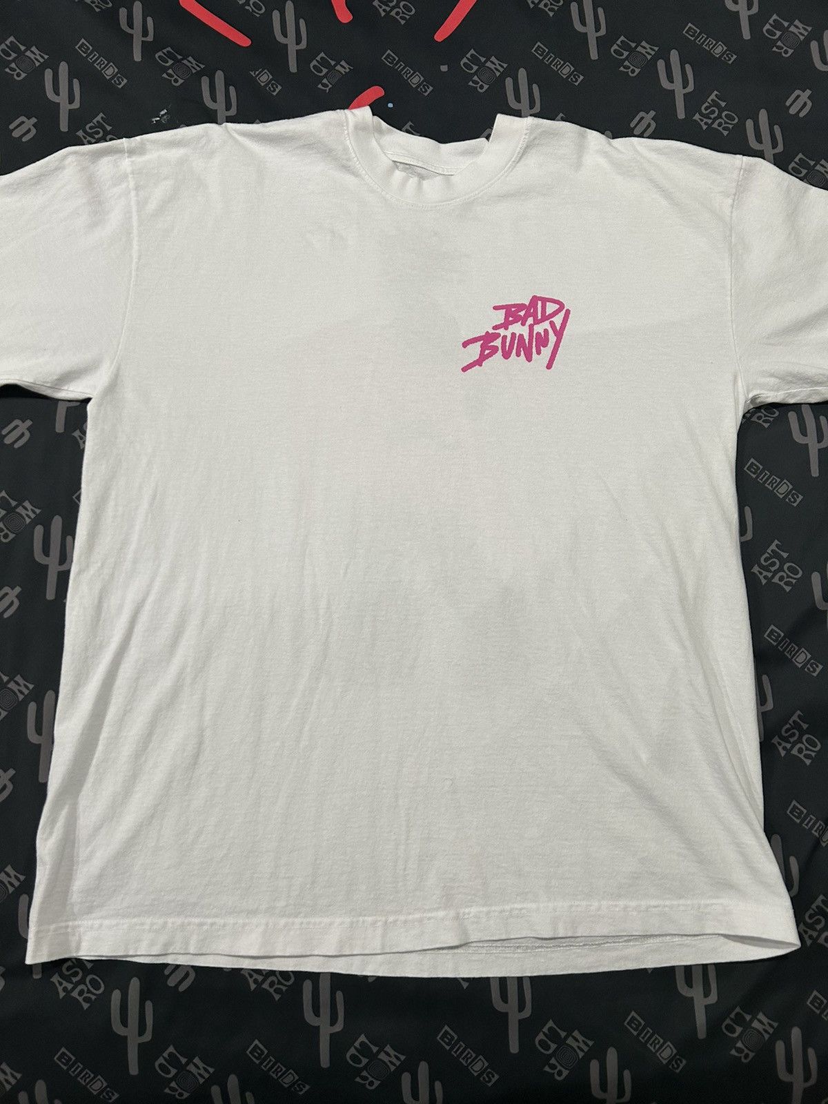 Other Bad bunny tour merch Size US XL / EU 56 / 4 - 2 Thumbnail