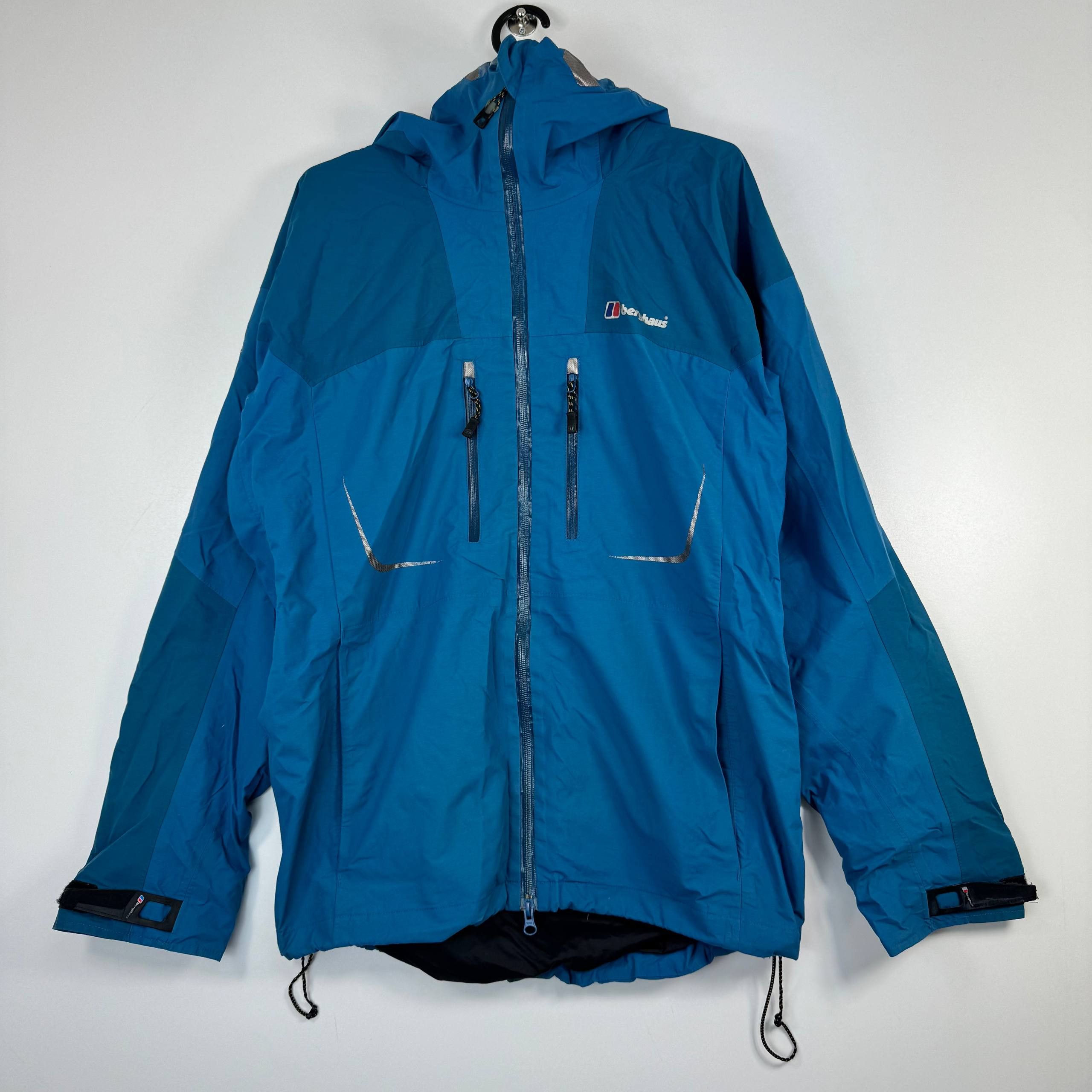 Berghaus × Griffin ❤️‍🔥ACCEPTOFFER❤️‍🔥Berghaus x Griffin