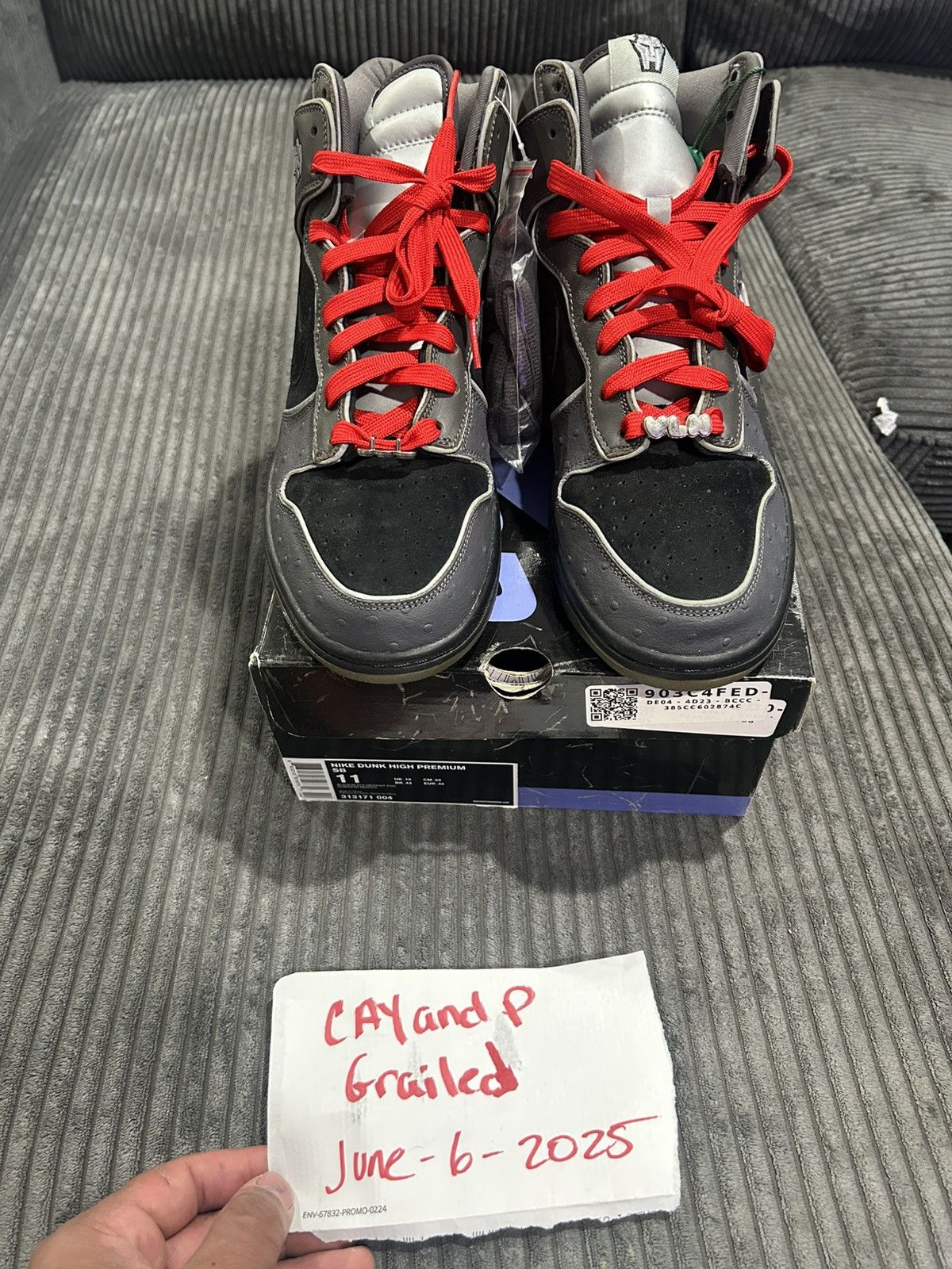 Nike Nike sb MF DOOM Size US 11 / EU 44 - 1 Thumbnail