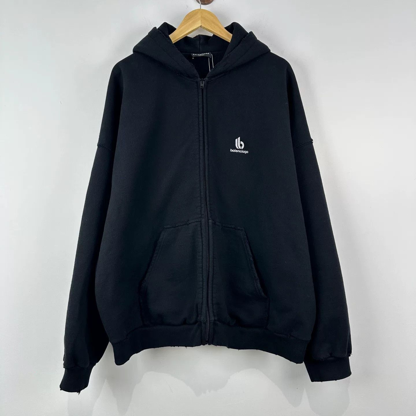 トップス BALENCIAGA TURN WIDE FIT ZIP-UP HOODIE Balenciaga Turn Wide Fit Zip-Up Hoodie | Grailed