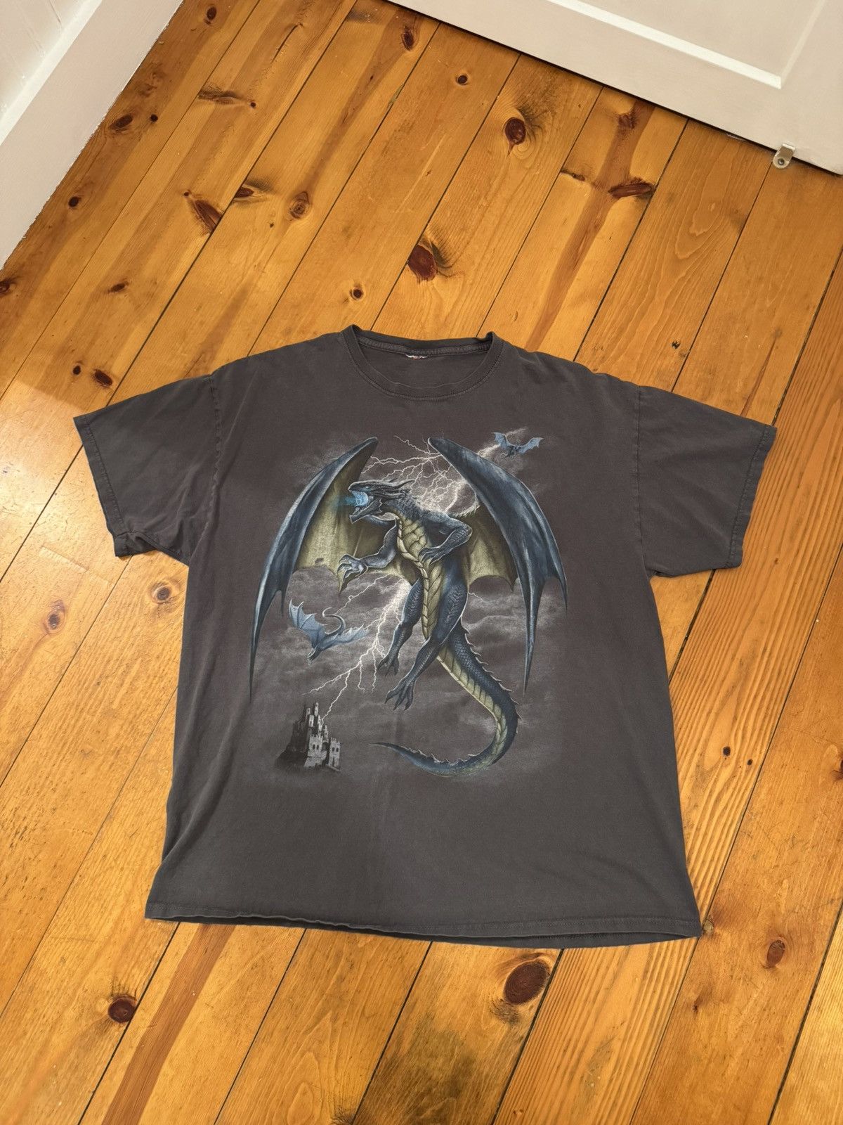 Other Vintage y2k Gray Dragon Tee. No size tag Size US XL / EU 56 / 4 - 2 Thumbnail