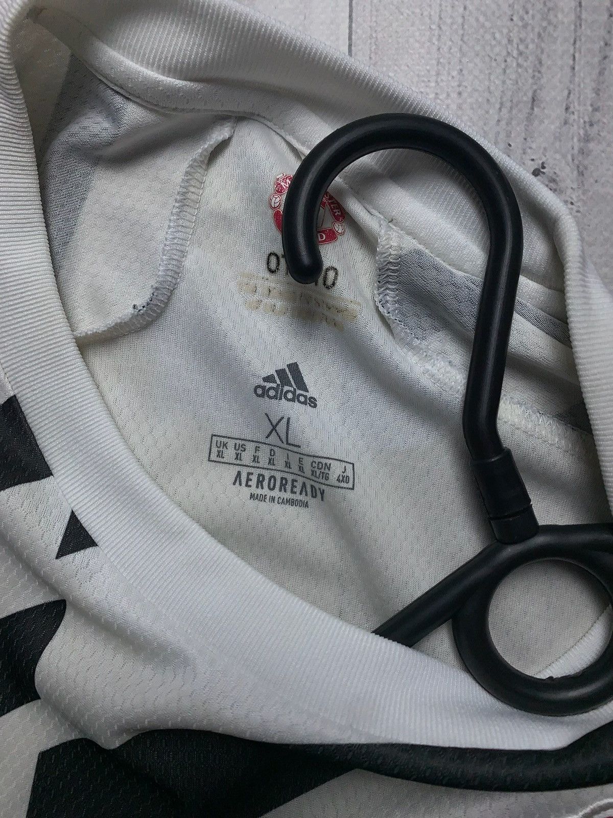 Adidas × Vintage Vintage adidas Manchester United soccer jersey away Xl Size US XL / EU 56 / 4 - 3 Thumbnail