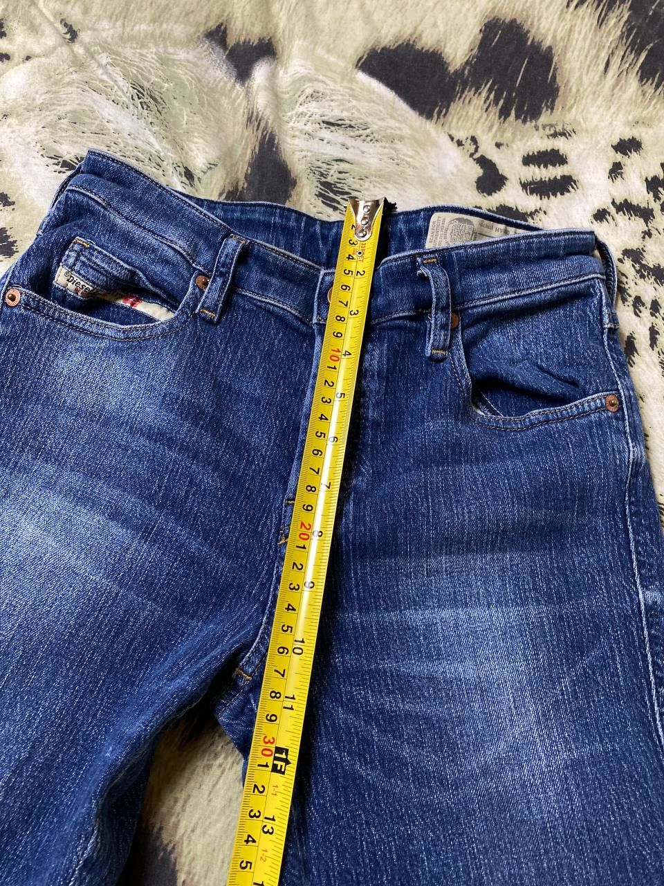 Diesel × Vintage Vintage Diesel Denim Jeans Skinny Fit Logo Size 26" / US 2 / IT 38 - 13 Thumbnail