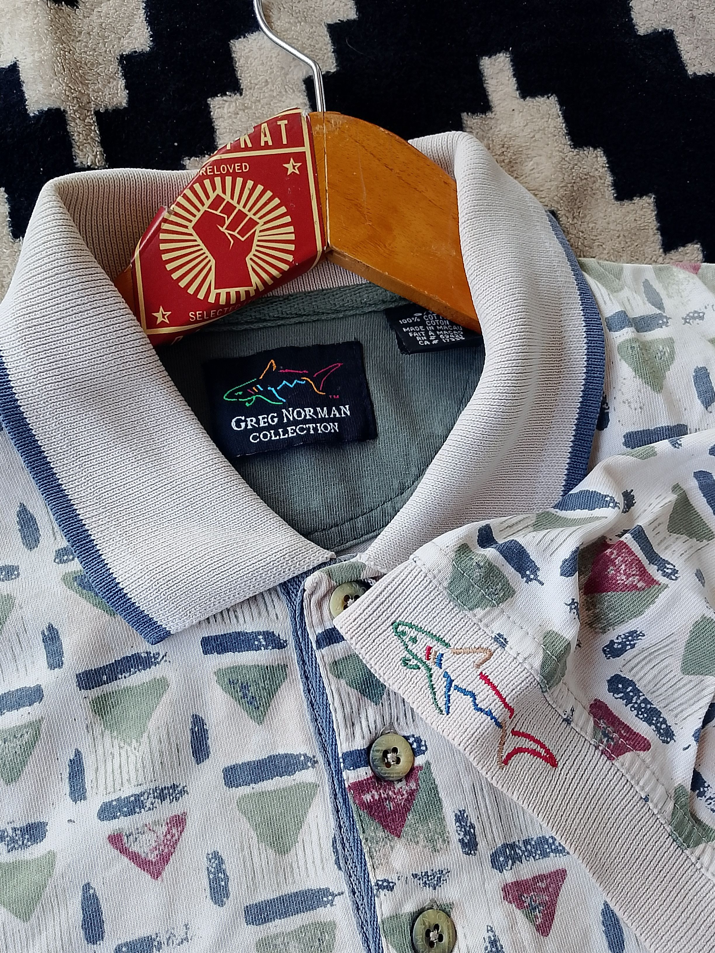 Greg Norman Vintage 90s Greg Norman Shark Geometric Golf Polo Kitsch Size US S / EU 44-46 / 1 - 4 Thumbnail