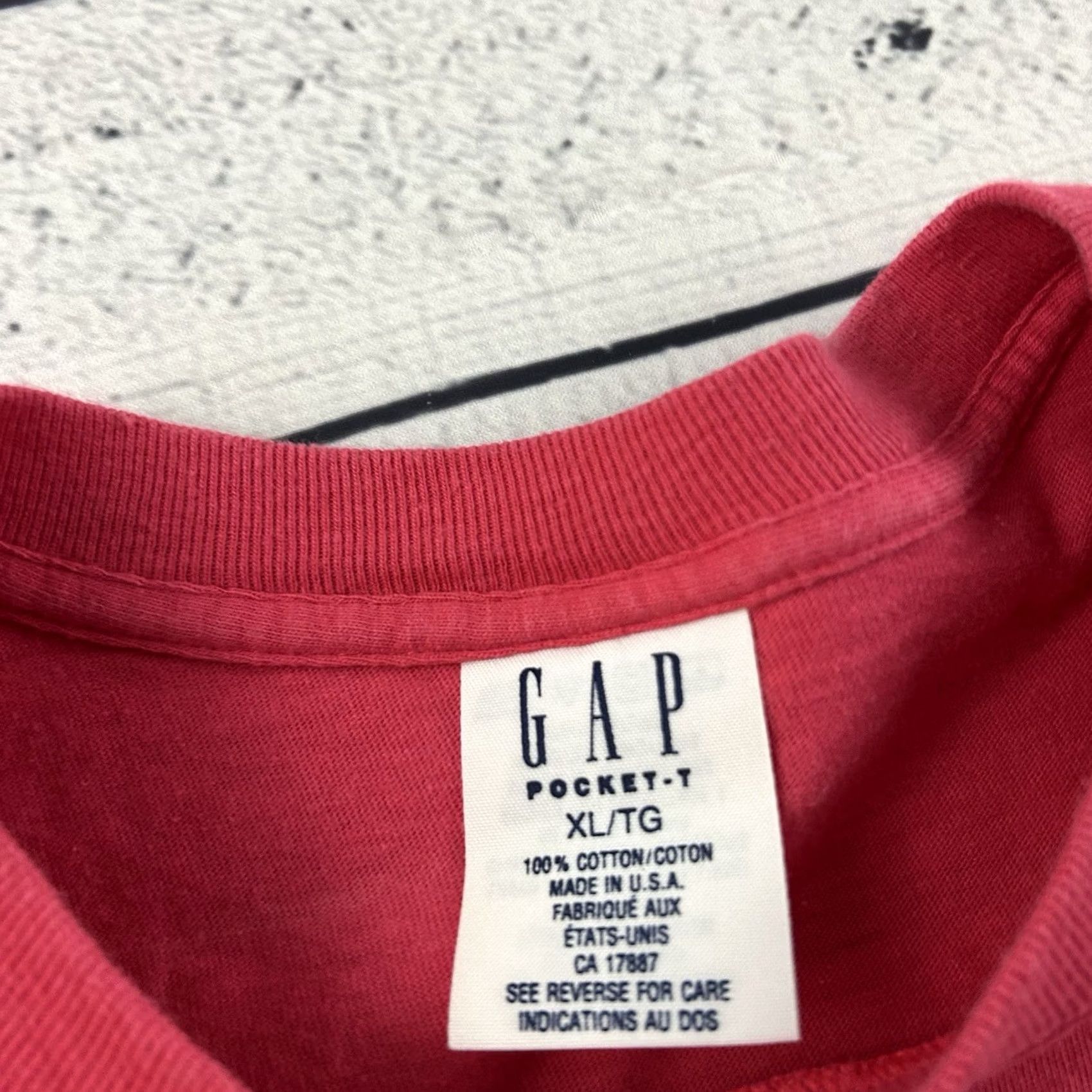 Gap VINTAGE Gap Short Sleeve T-Shirt Men's XL Pink Pocket Slim Single Stitch Size US XL / EU 56 / 4 - 2 Thumbnail