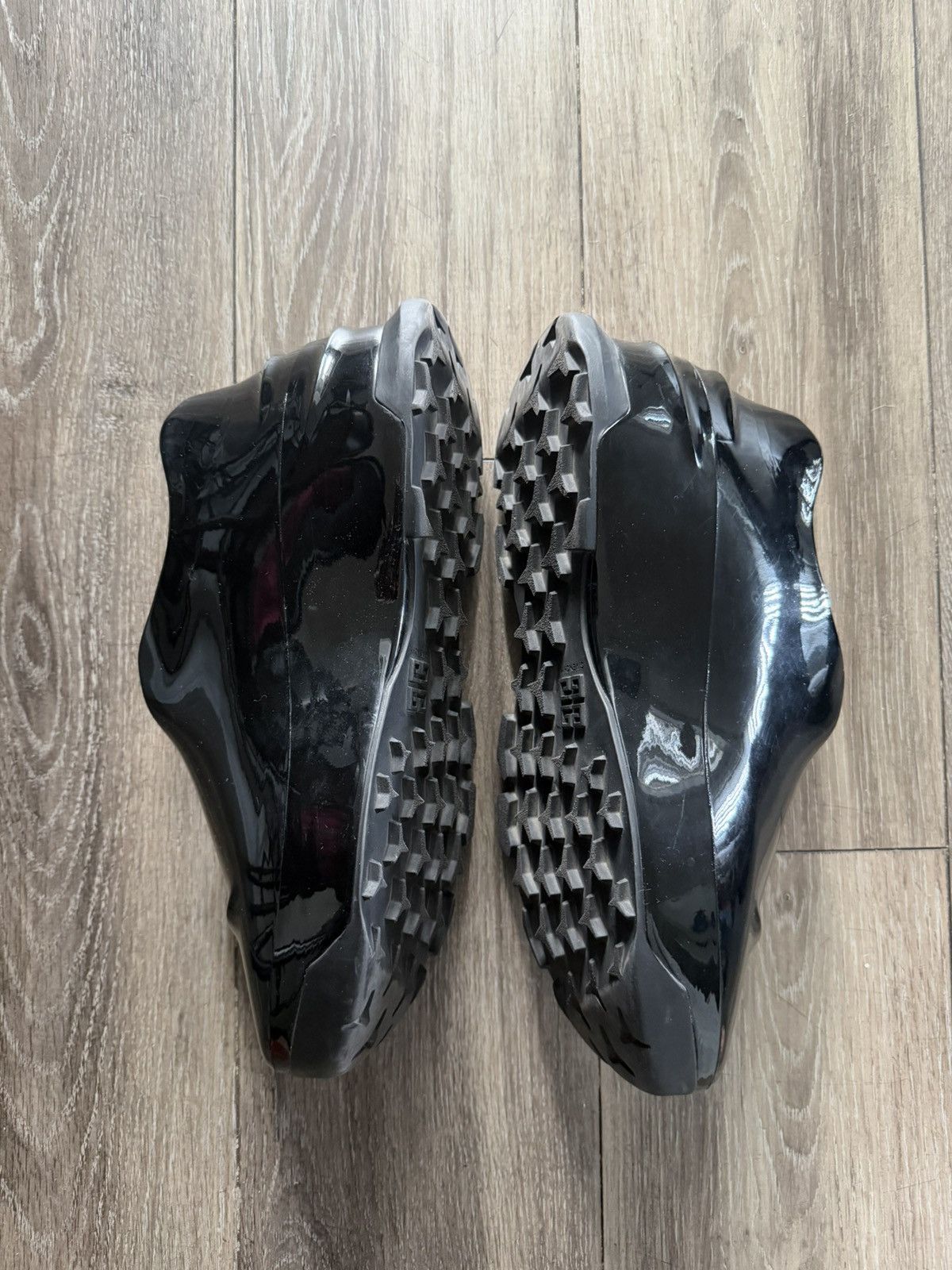 Givenchy Givenchy Monumental Mallow Sneakers Size US 11 / EU 44 - 6 Thumbnail