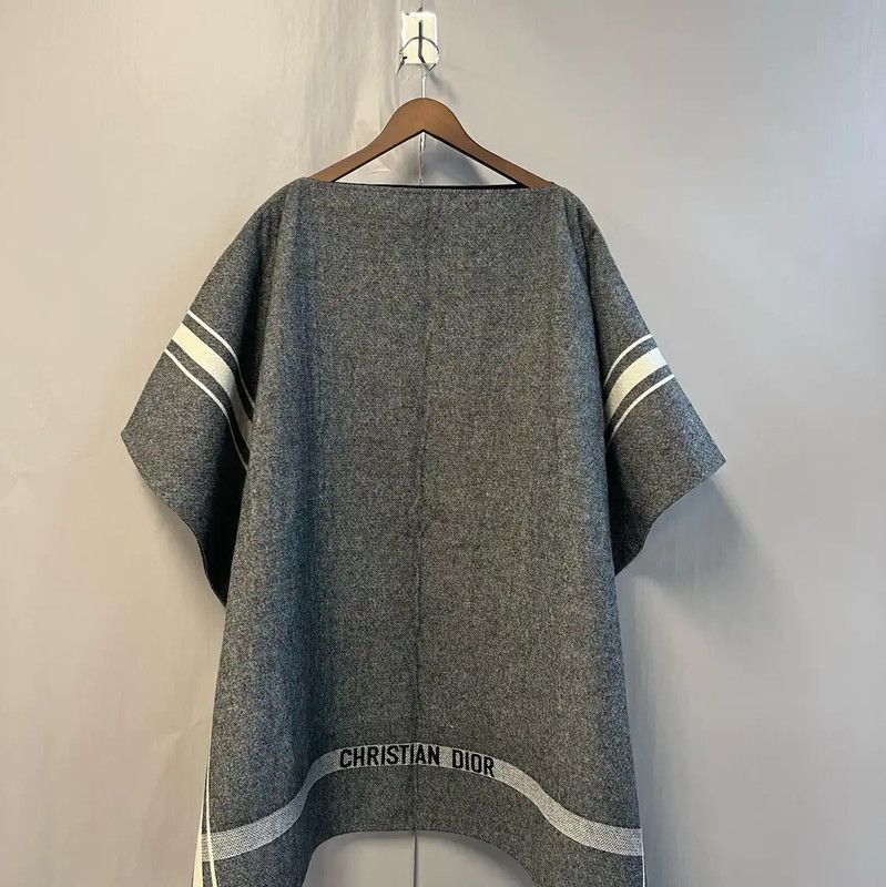 Dior Gray Wool Women's Coat 0089