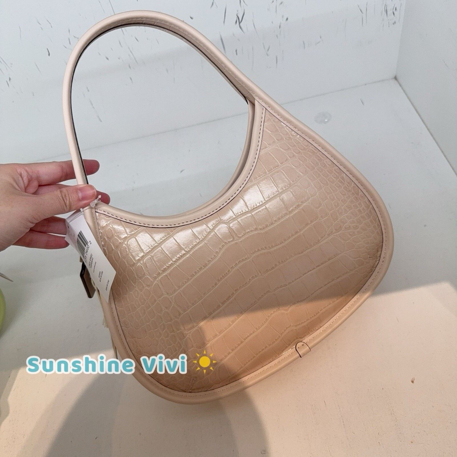 Coach NWT Coach Retail CT272 Ergo Bag Coachtopia Leather Cloud Size ONE SIZE - 1 Thumbnail