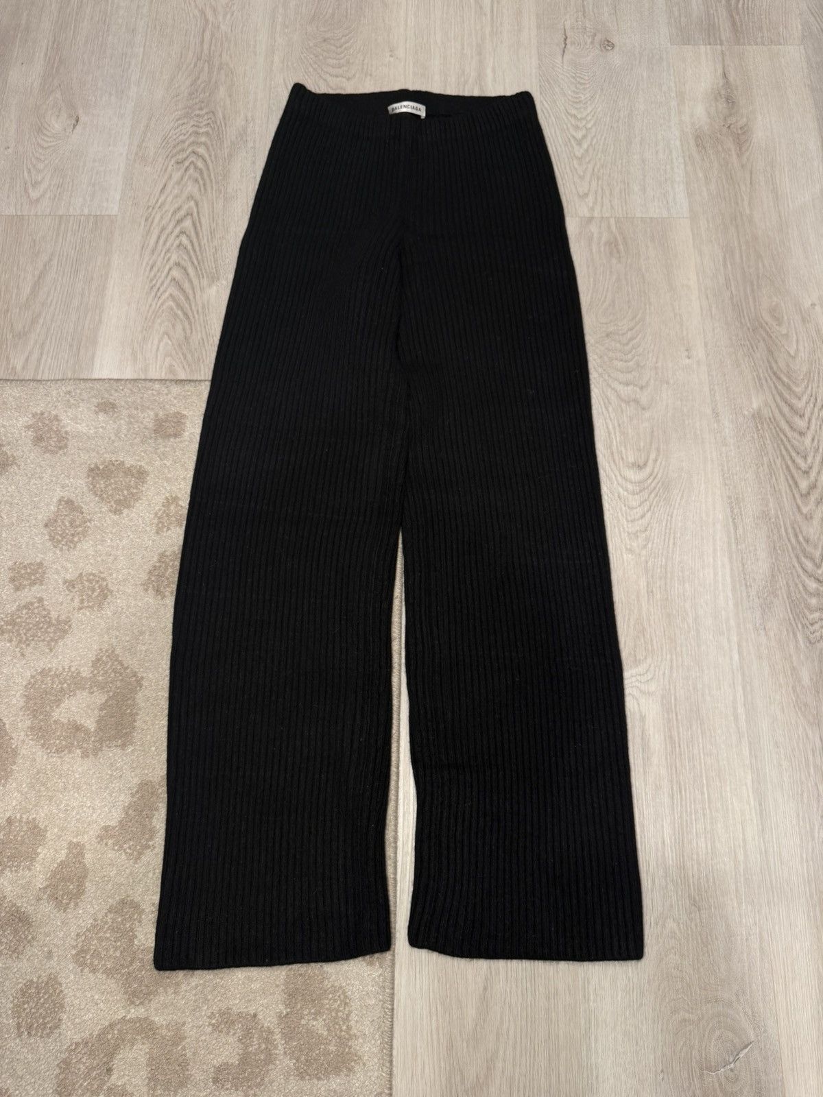 Balenciaga f/w 2020 cashmere/wool knit wide leg sweatpants!! Size US 28 / EU 44 - 1 Thumbnail