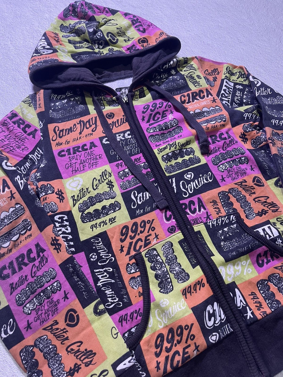 Hysteric Glamour Y2K CIRCA hoodies full ziper full print style Size US M / EU 48-50 / 2 - 3 Thumbnail