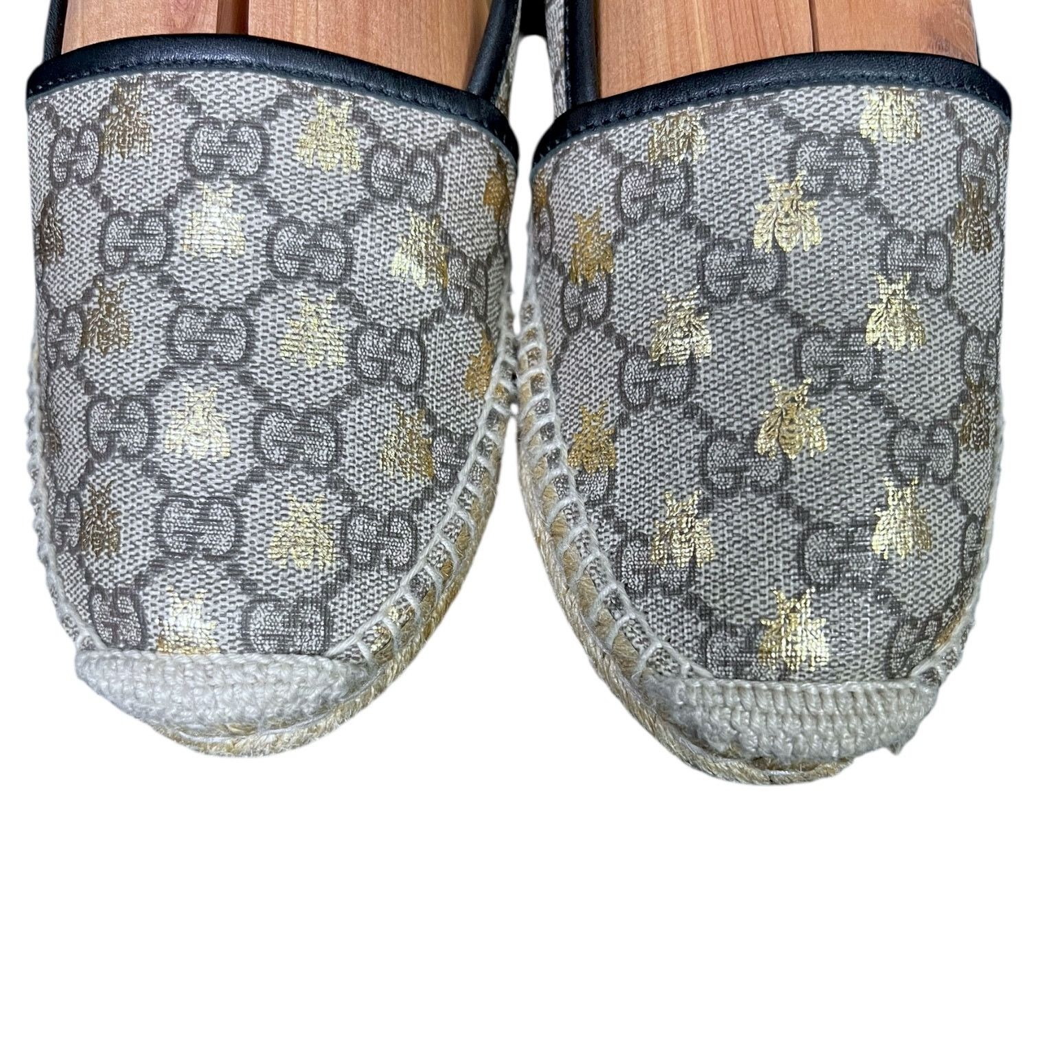 Gucci Gucci Supreme Gold Bees Flats Espadrilles EU 37 US W6.5 Size US 6.5 / IT 36.5 - 3 Thumbnail