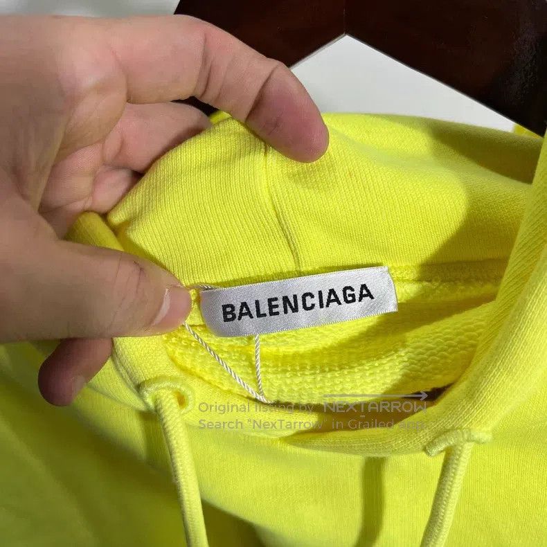 Balenciaga Balenciaga Buckle Hoodie Size US S / EU 44-46 / 1 - 3 Thumbnail