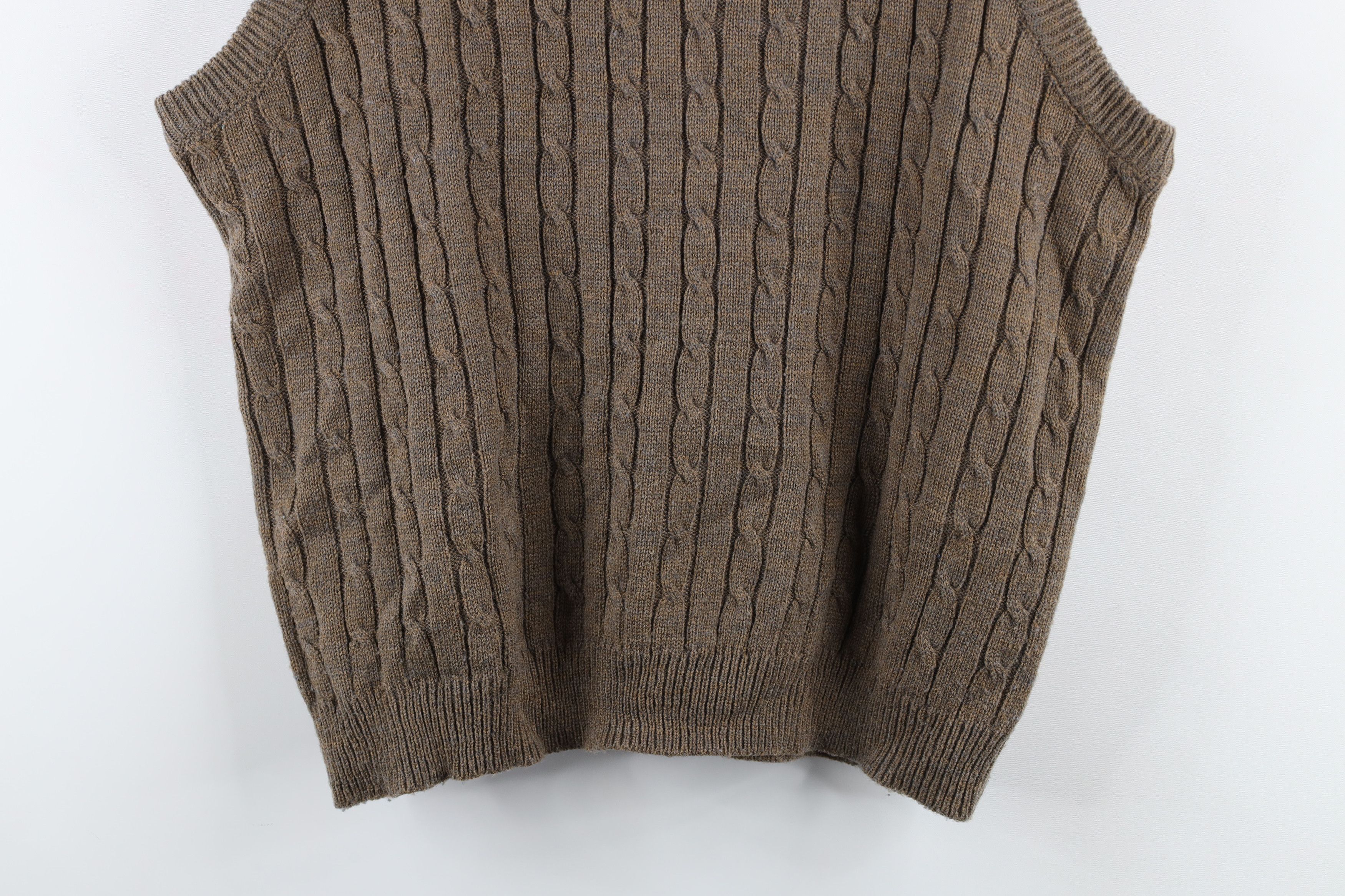 Vintage Vintage 60s 70s Streetwear Cable Knit Sweater Vest Brown Size US XL / EU 56 / 4 - 3 Thumbnail