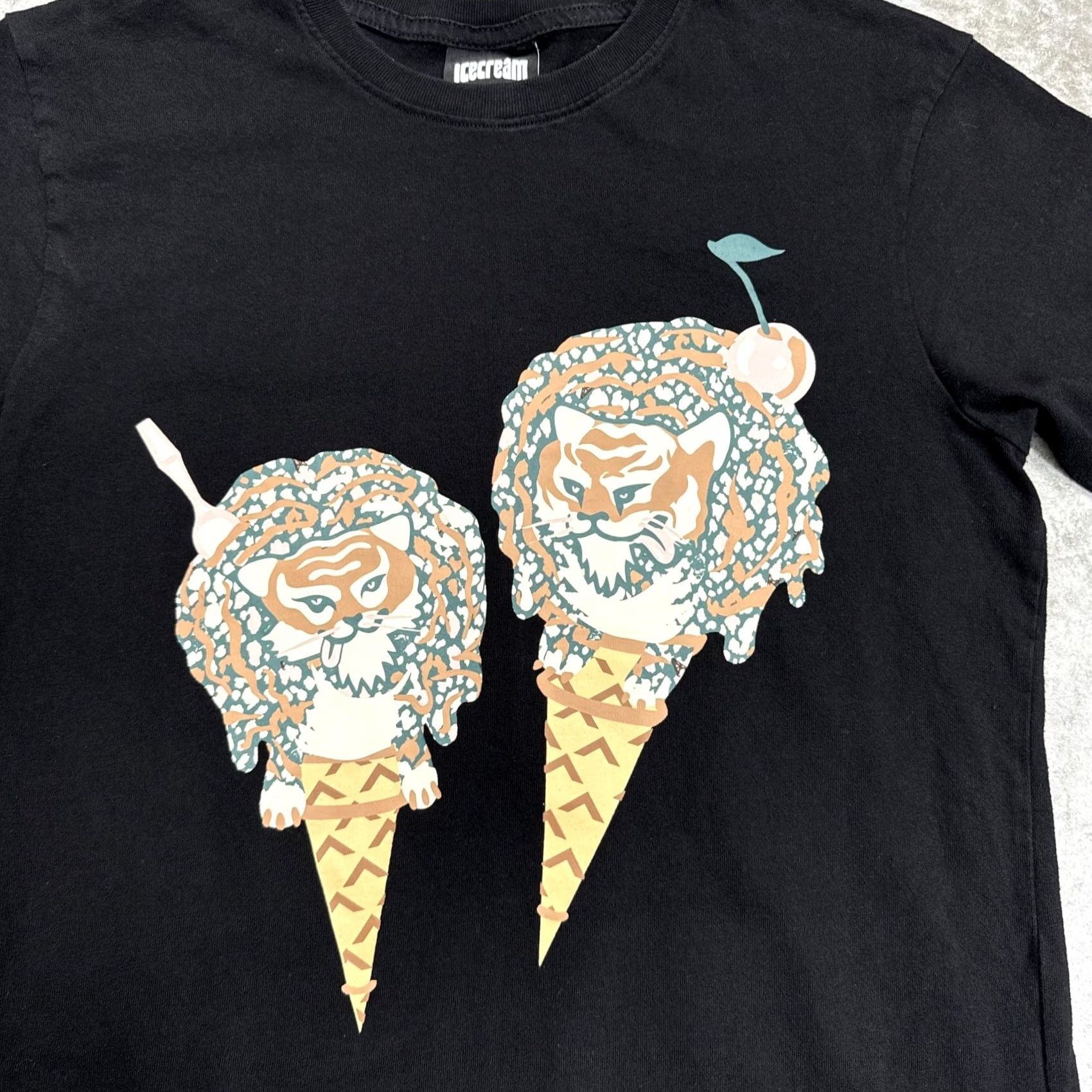 Vintage Ice Cream mens Black t shirt Tiger Scoop 2 sided size small Designer streetwear Size US S / EU 44-46 / 1 - 3 Thumbnail