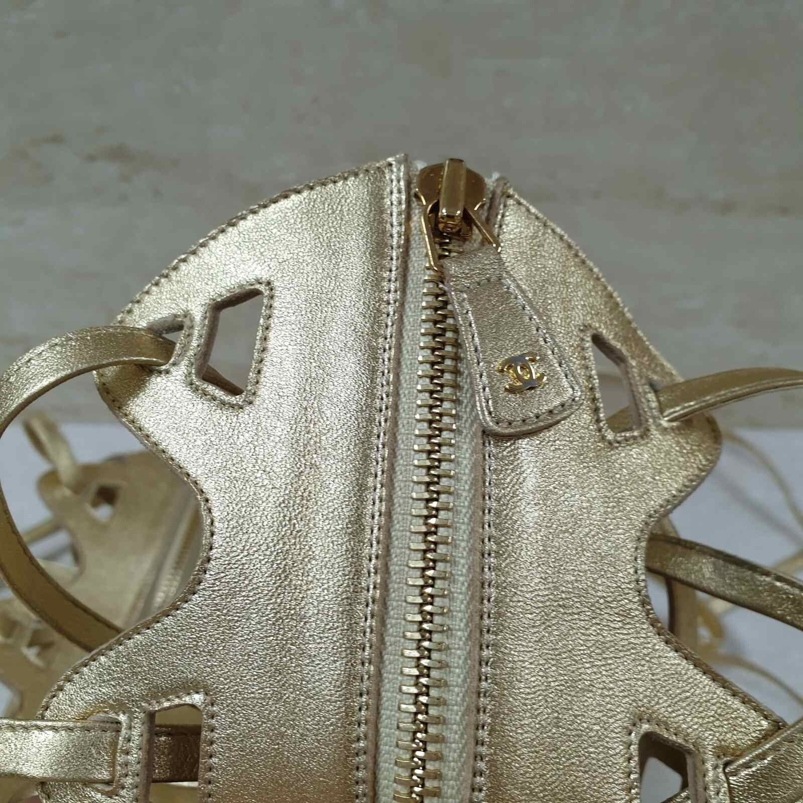 Chanel Chanel Gold Gladiator Sandals Sz.38 Size US 7 / IT 37 - 6 Thumbnail
