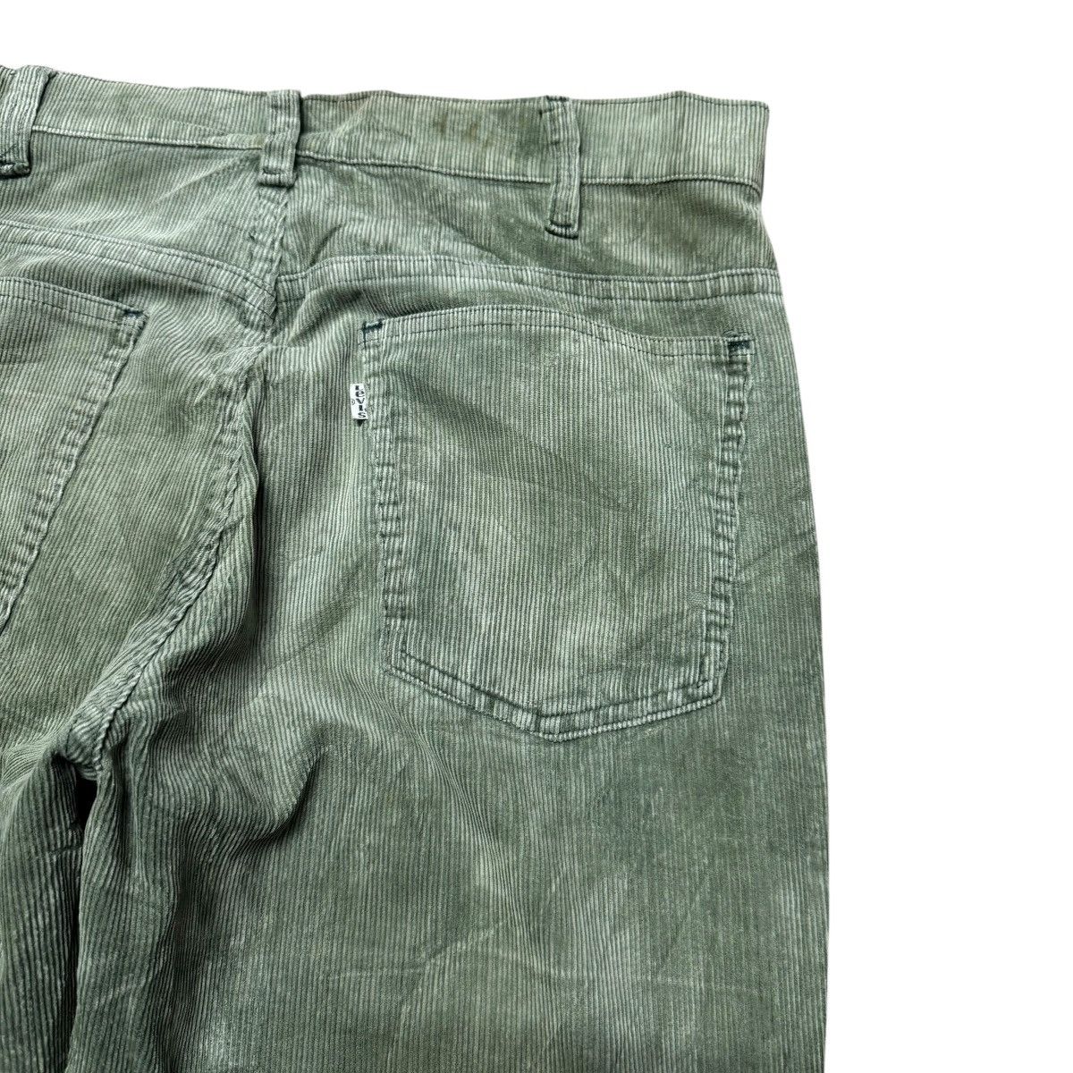 Levi's Vintage 70s Levis 646 Corduroy Bell Bottom Jeans Size US 33 - 11 Thumbnail