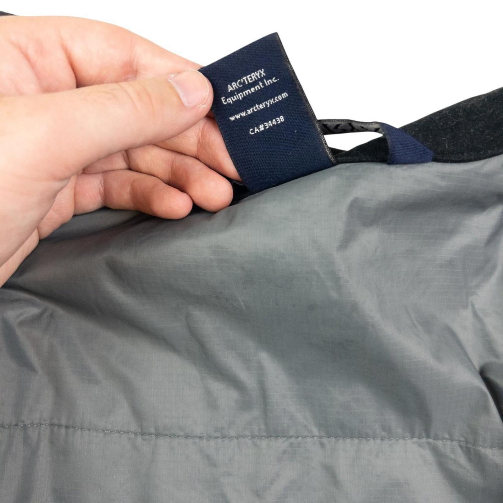Arc'teryx Vintage Arcteryx Atom Zip Up Jacket Size XL Size US XL / EU 56 / 4 - 6 Thumbnail