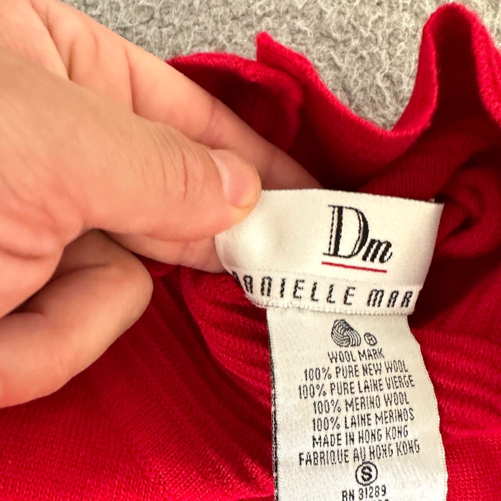 Vintage VINTAGE Danielle Martin Sweater Womens Small Red 100% Wool Mock Neck 90s Pullover Ladies Wool Ser Size S / US 4 / IT 40 - 3 Thumbnail