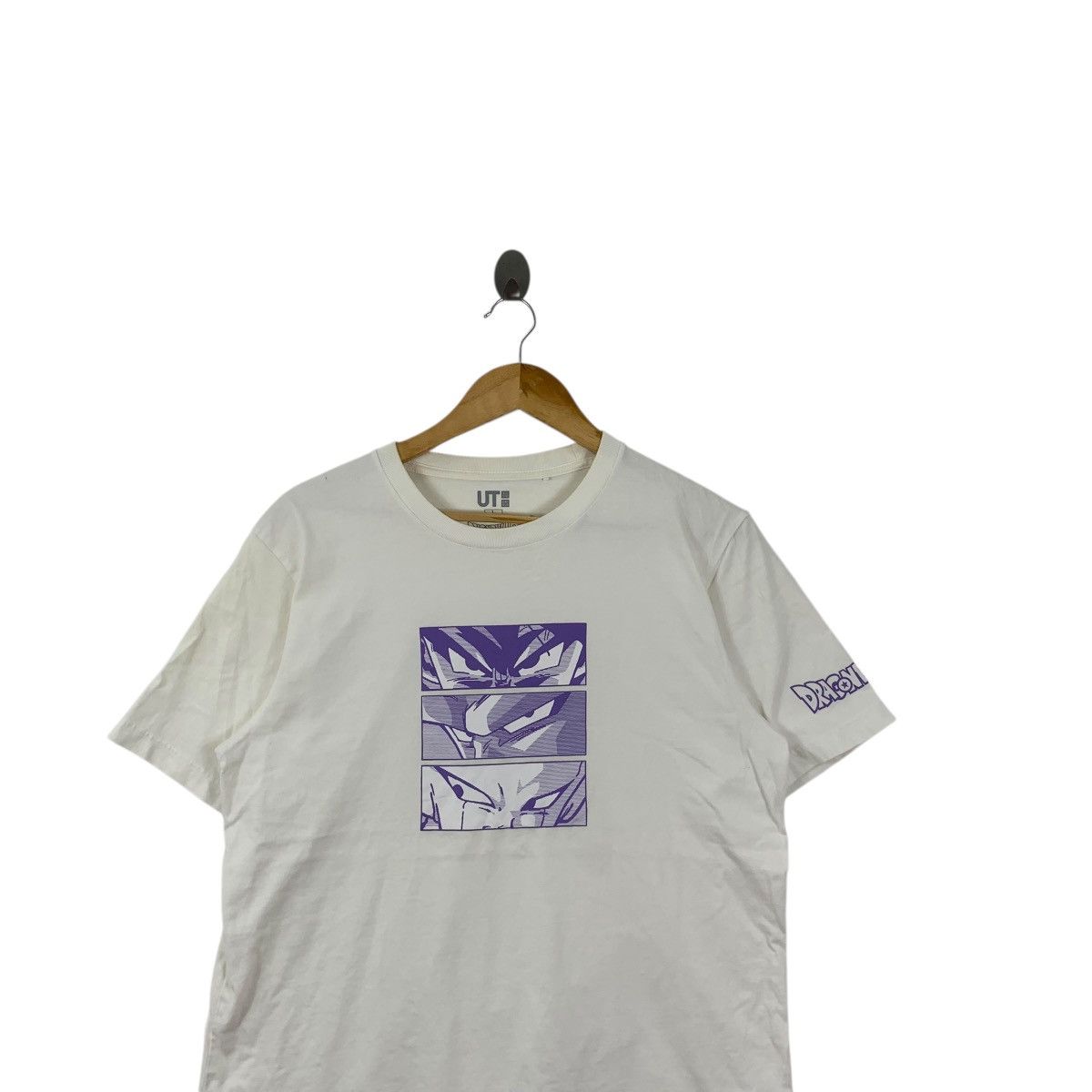Uniqlo UNIQLO x DRAGON BALL Z Kosuke Kawamura Collection Tee Shirt Size US L / EU 52-54 / 3 - 2 Thumbnail