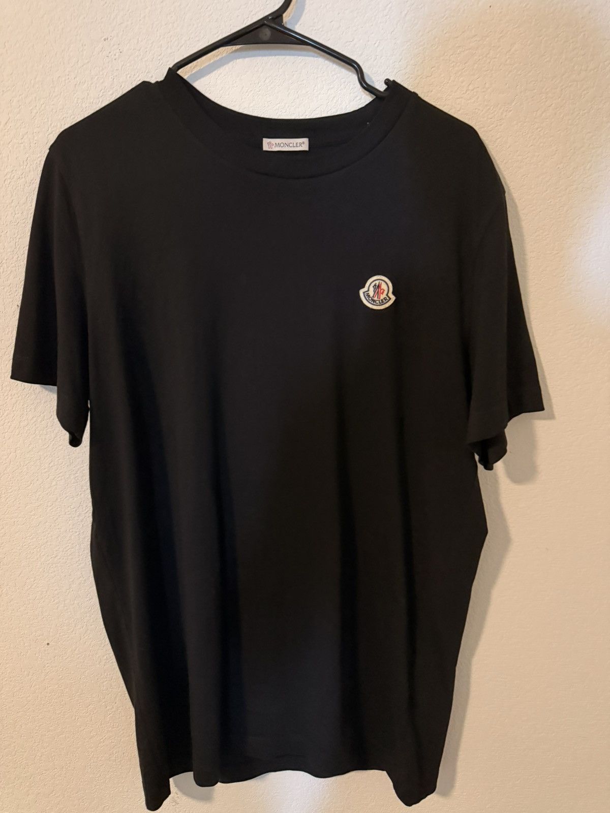 Moncler Moncler Embroidered Logo Tee Size US L / EU 52-54 / 3 - 1 Thumbnail