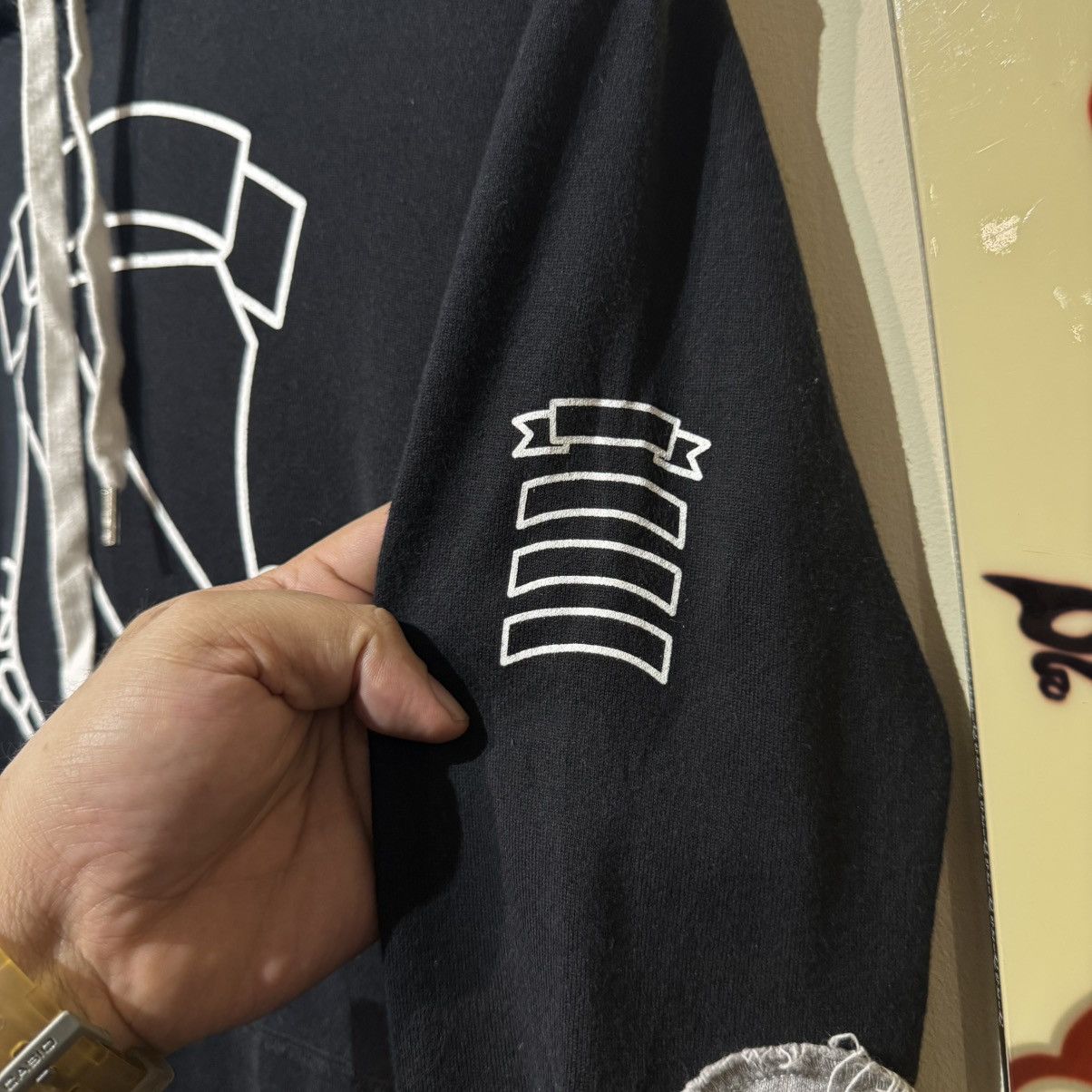 Number (N)ine Vintage Number (N)ine Kooks Era Shield Crest Hoodie Size 2 Size US M / EU 48-50 / 2 - 4 Thumbnail