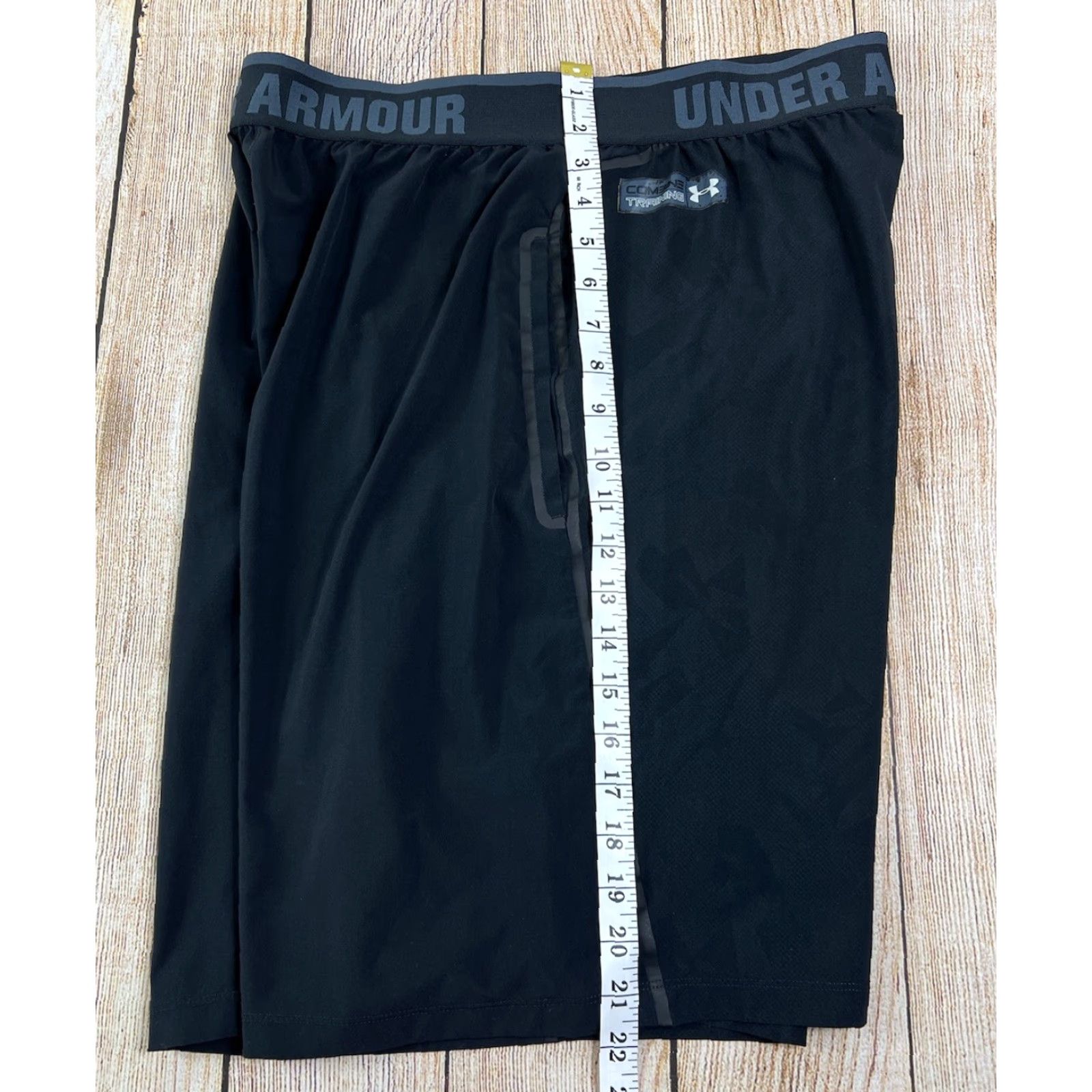 Under Armour Under Armour Mens Athletic Shorts Black Large Training Loose Combine Read Size US 33 - 4 Thumbnail