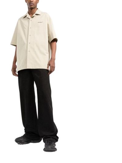 Off-White o1gr1nt1124 Caravag Arrow Holiday Shirt in Dark Sand Size US M / EU 48-50 / 2 - 3 Thumbnail
