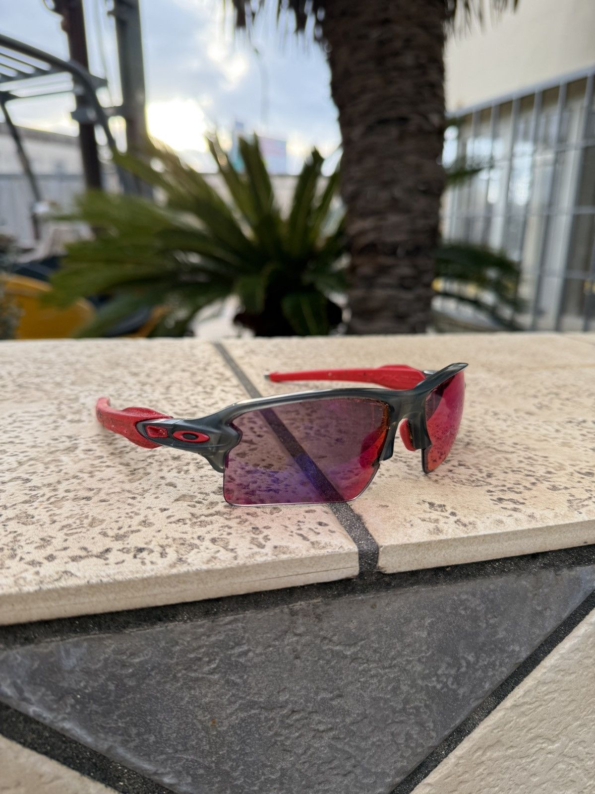 Oakley Oakley Sunglasses Red/Black FLAK 2.0 OO9188-04 Size ONE SIZE - 1 Thumbnail