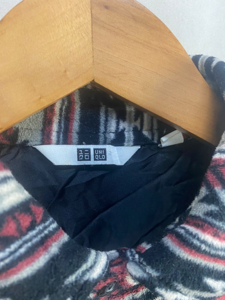 Uniqlo Uniqlo fullprint Navajo button up shirt Size US M / EU 48-50 / 2 - 6 Thumbnail