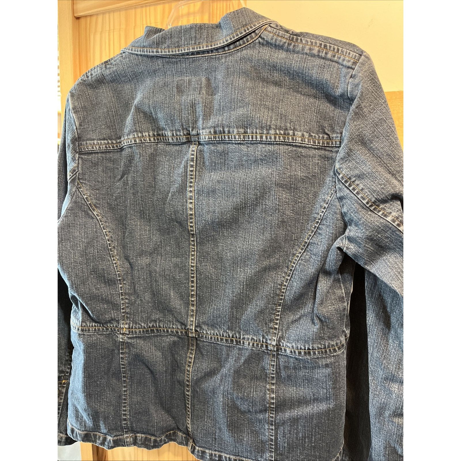 Liz Claiborne Liz Claiborne Jean Jacket Women Size 12 Blue 3 Button Cotton Size XL / US 12-14 / IT 48-50 - 10 Thumbnail