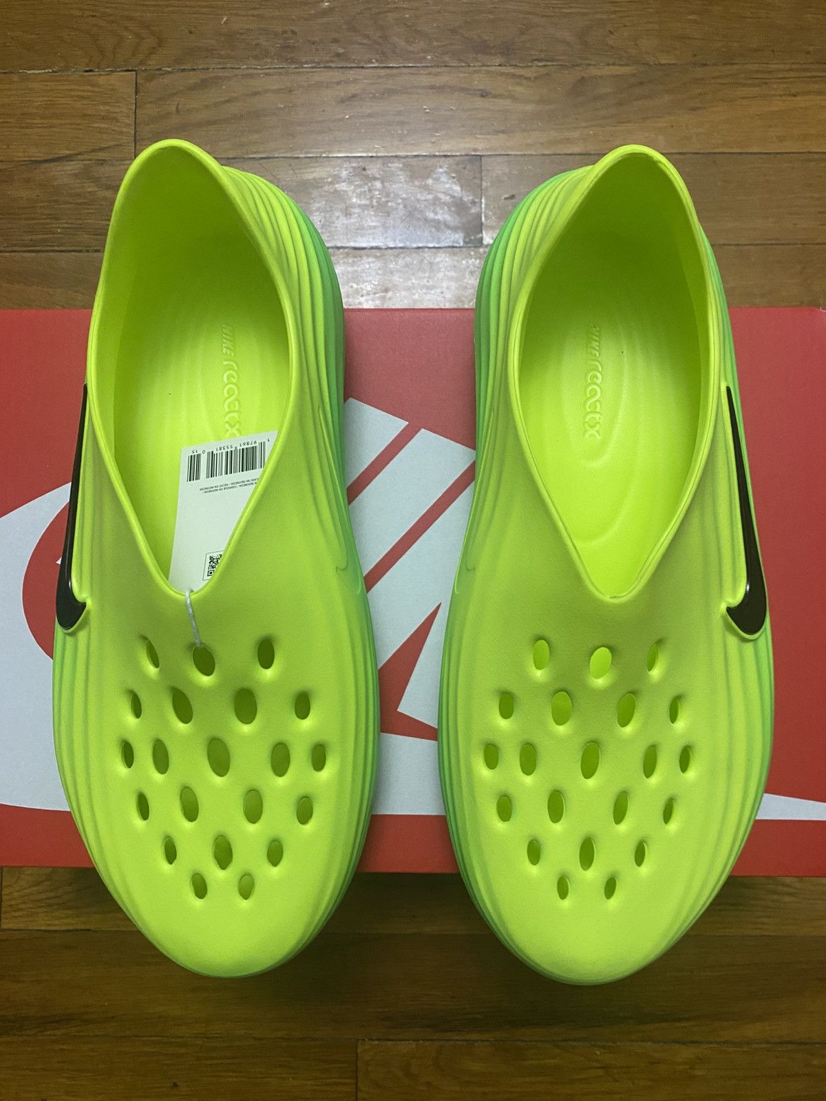 Nike Size 9 - Nike Reactx Rejuven8 Green Strike Black Volt Men’s Size US 9 / EU 42 - 1 Thumbnail