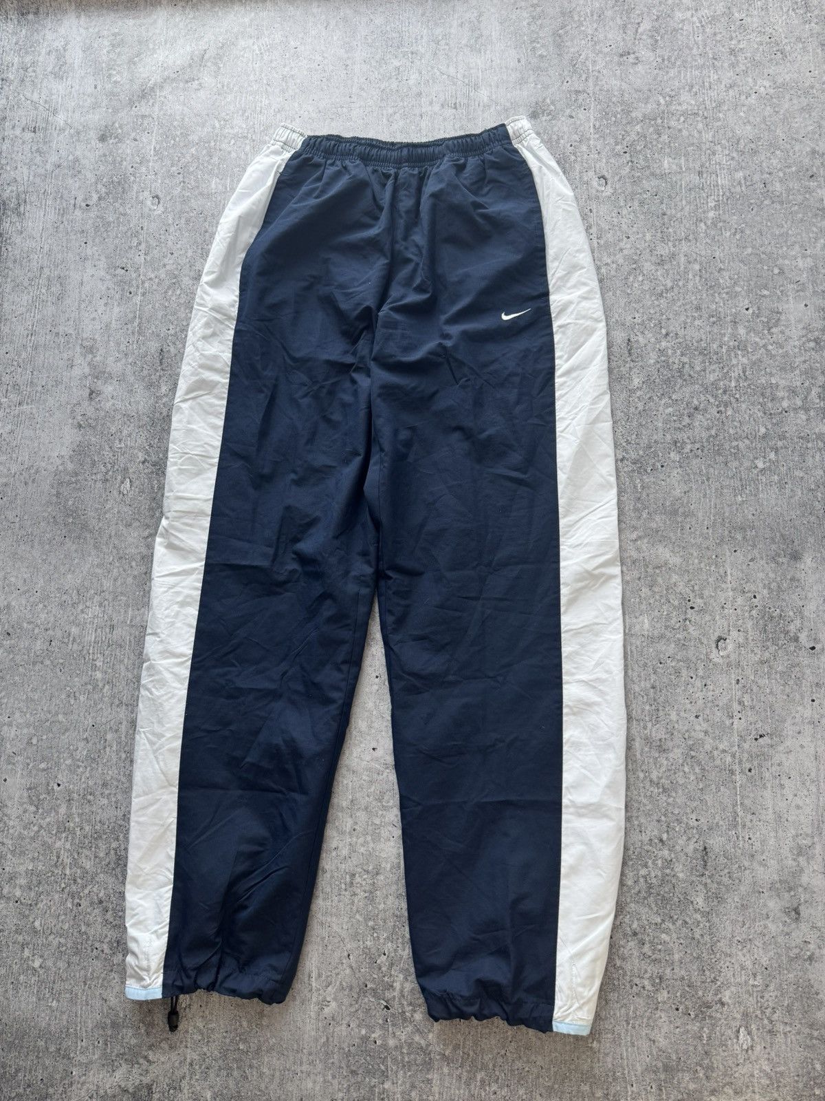 Nike Nike vintage pants joggers nylon y2k drill Size US 34 / EU 50 - 2 Thumbnail