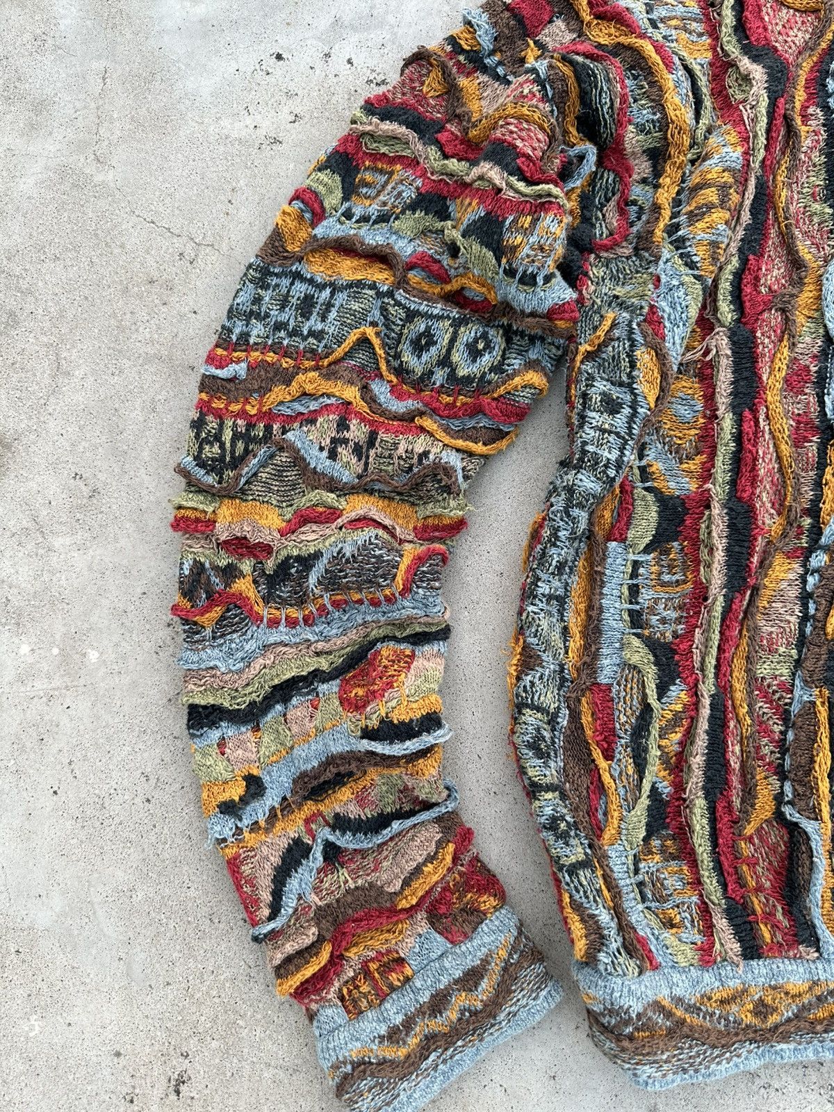 Coogi Crazy Rare Vintage 90s Coogi Classic Heavy knit sweater Size US XL / EU 56 / 4 - 8 Thumbnail