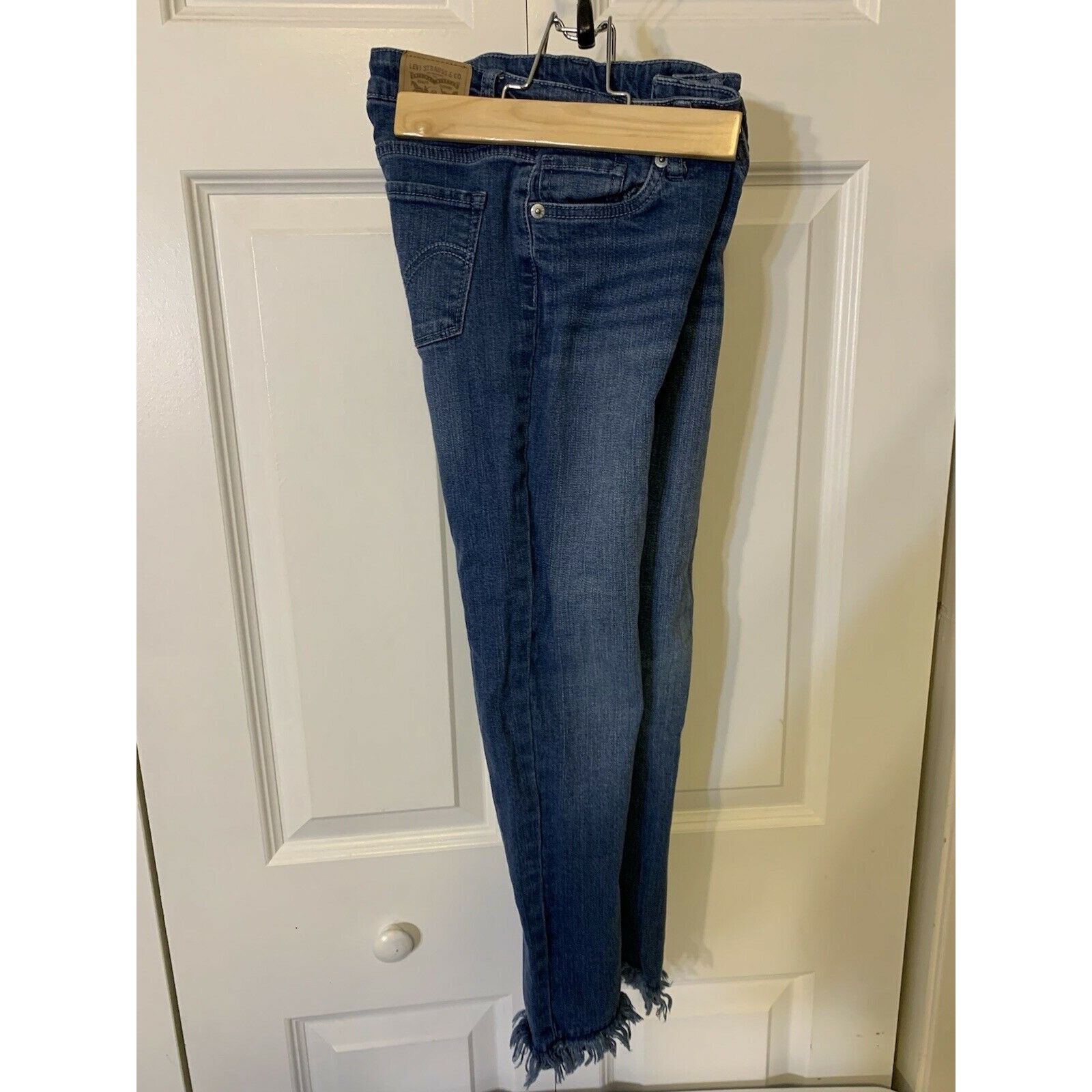 Levi's Levis 710 Super Skinny Jean Size 10 Medium Wash Denim Size 32" / US 10 / IT 46 - 7 Thumbnail