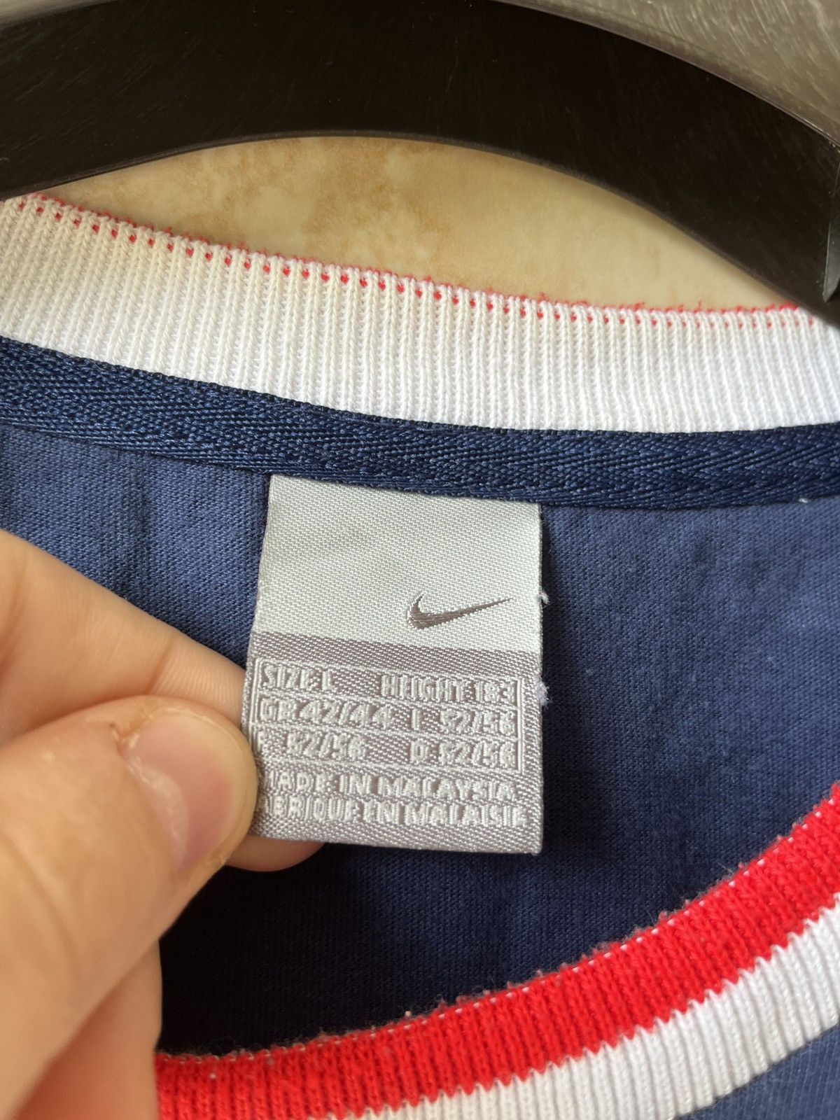 Nike Nike vintage 2000 T shirt Size US L / EU 52-54 / 3 - 5 Thumbnail