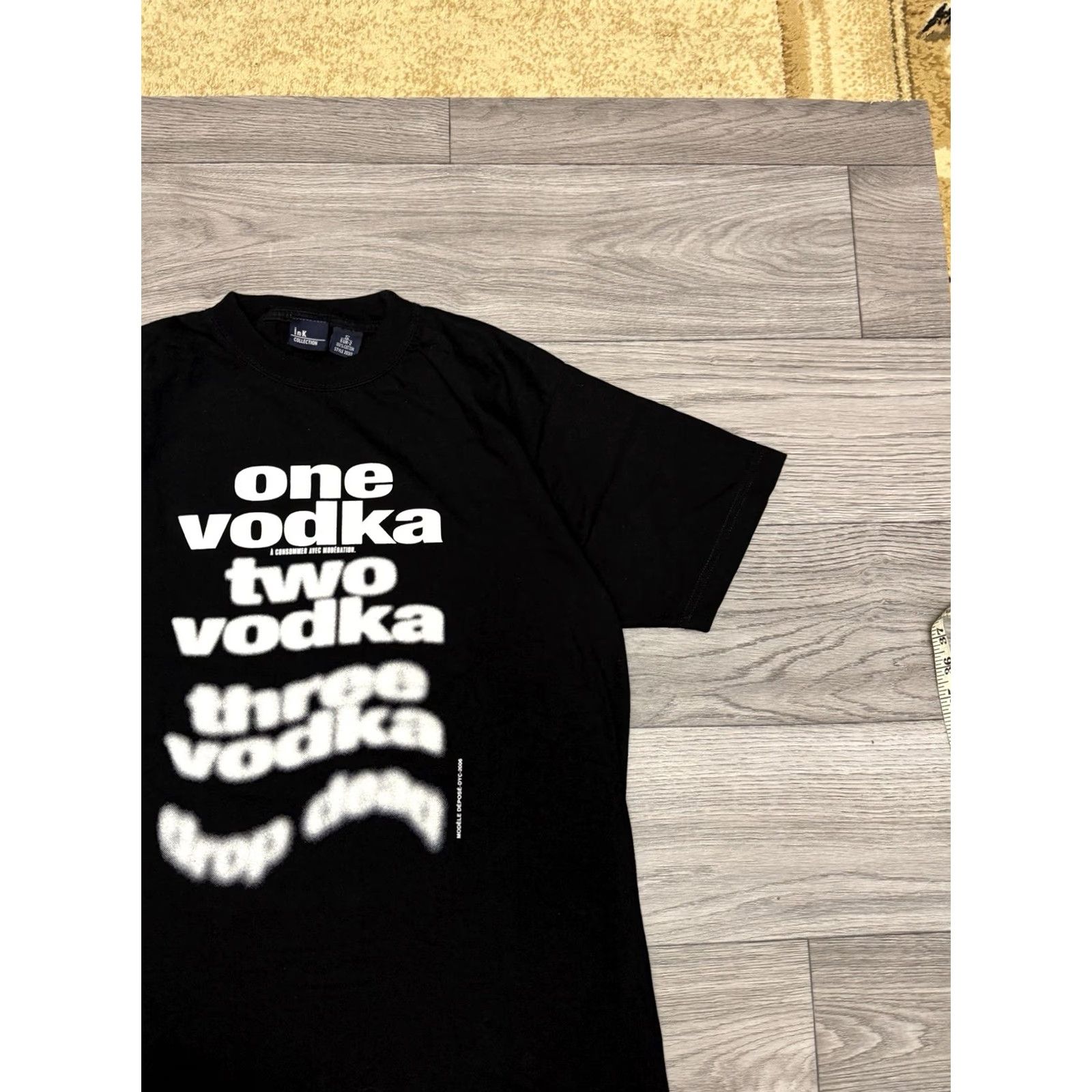 Vintage VINTAGE Ink Collection T-Shirt Mens S Black 2006 Humor One Vodka, Two Vodka, Three Vodka Size US S / EU 44-46 / 1 - 4 Thumbnail