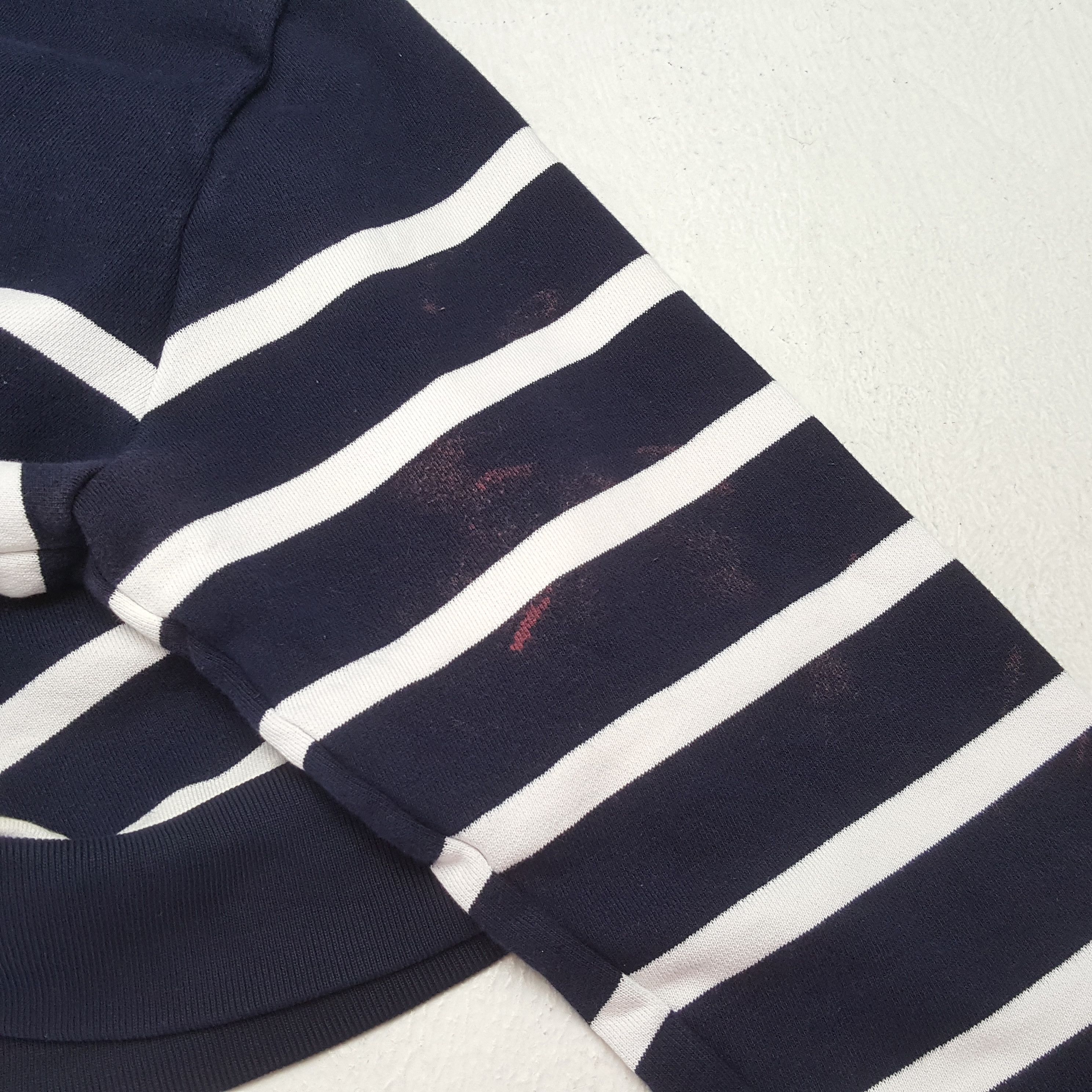 Lacoste × Vintage Vintage LACOSTE Sportswear Stripe Design Sweatshirt Size US S / EU 44-46 / 1 - 6 Thumbnail