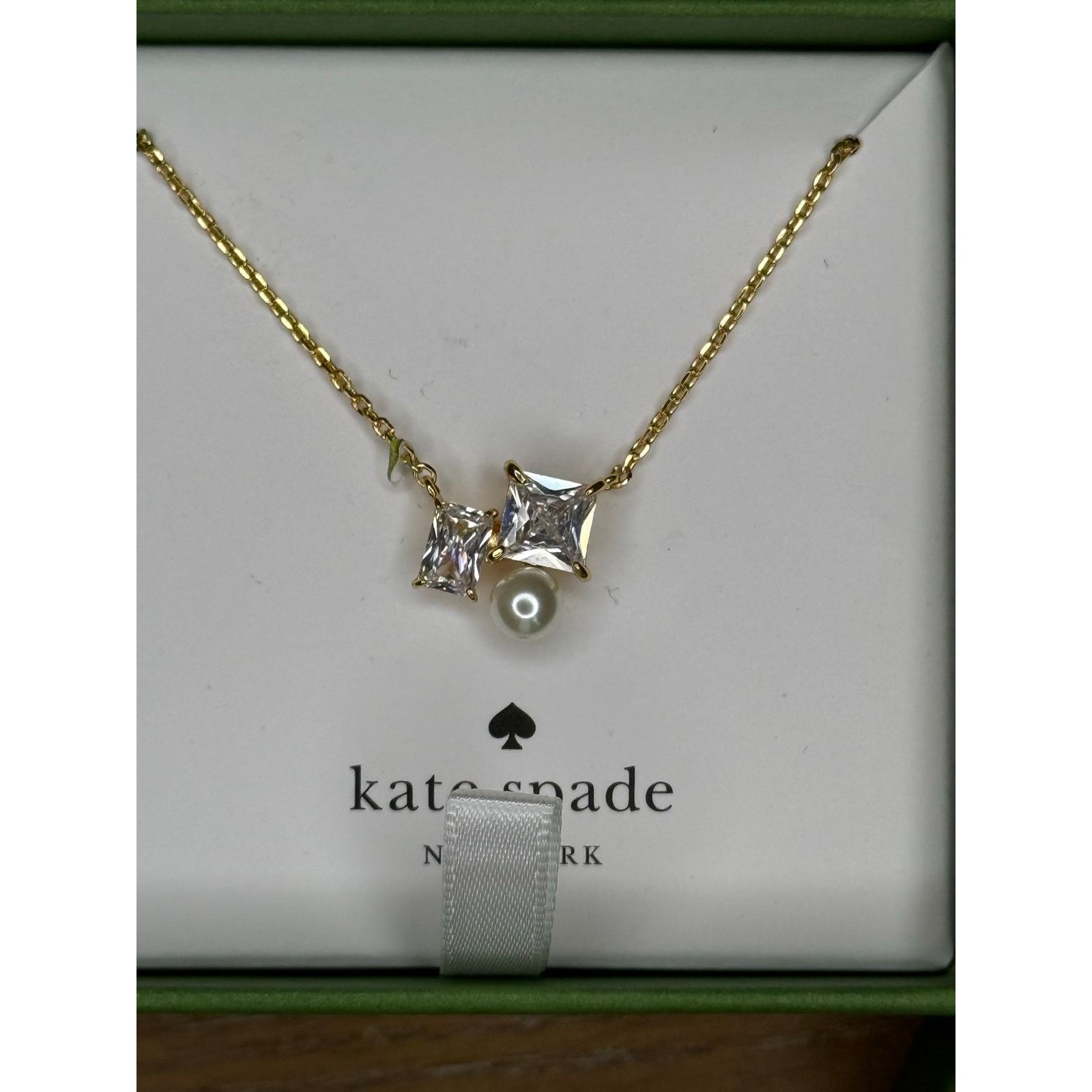 Kate Spade Kate Spade New York Gold Tone Crystal Pearl Necklace Size ONE SIZE - 2 Thumbnail