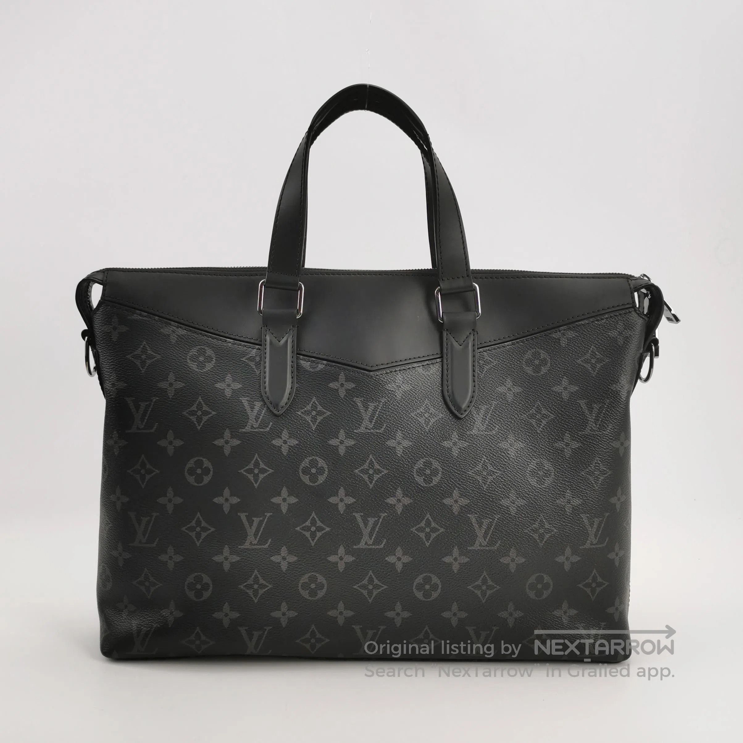 Louis Vuitton Louis Vuitton Explorer Monogram Leather Crossbody Bag. Size ONE SIZE - 1 Thumbnail