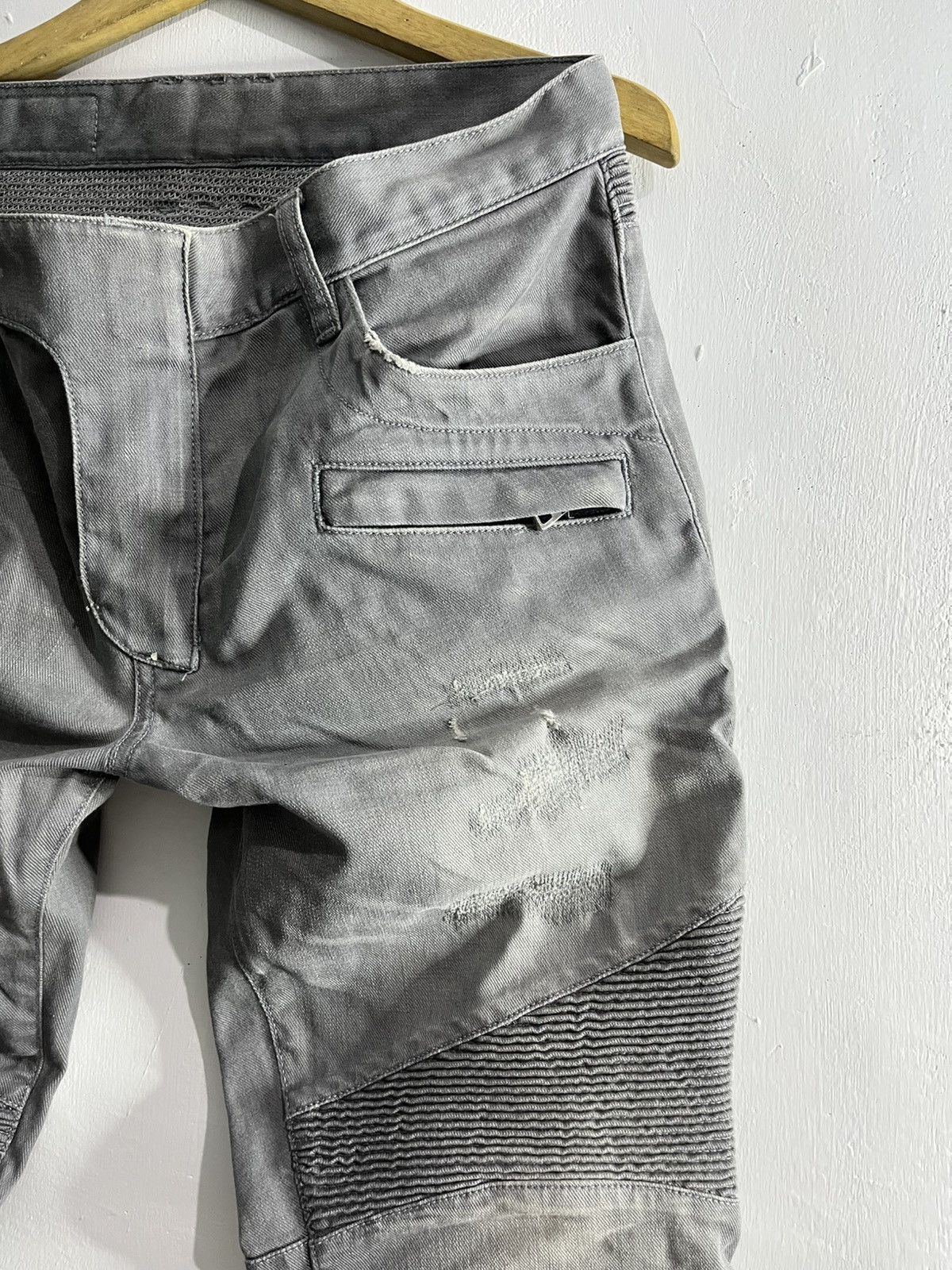 Balmain Christophe decarnin distressed gray biker jeans Size US 28 / EU 44 - 7 Thumbnail