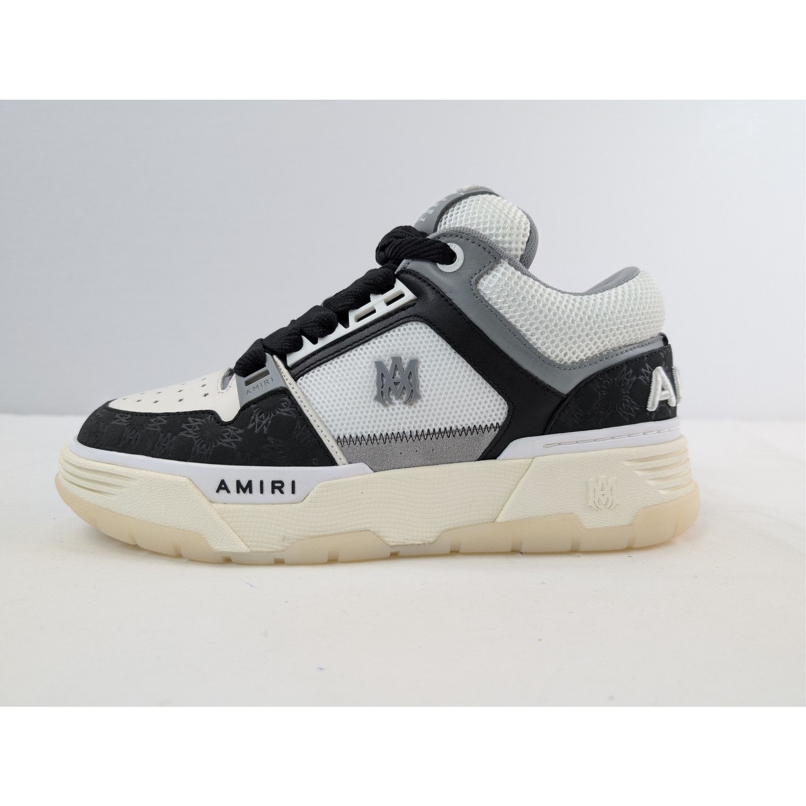 Amiri o1rshd1 MA-1 Quad Debossed Nubuck Sneakers in Black Size US 10 / EU 43 - 11 Thumbnail