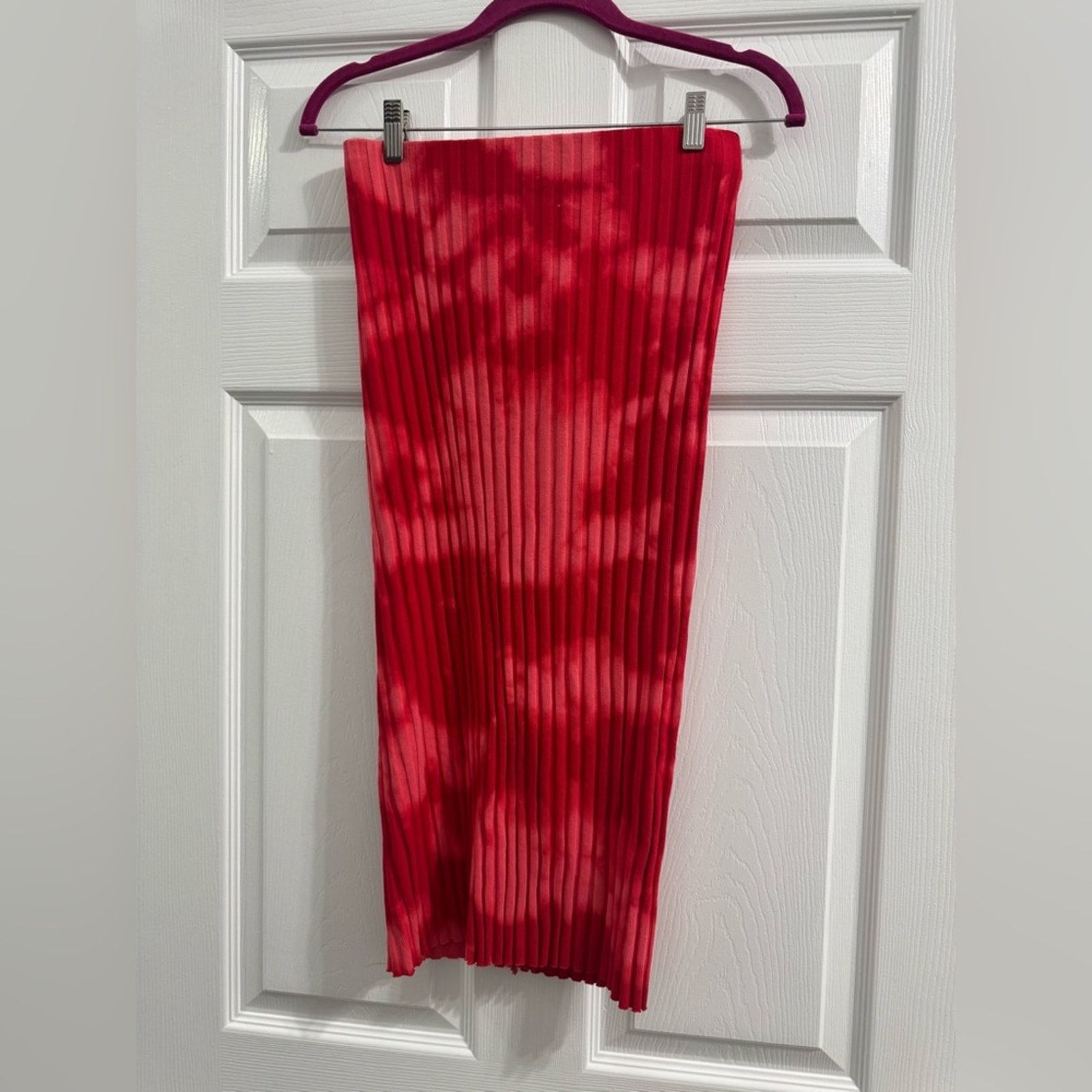 COTTONCITIZEN 168 NWT Cotton Citizen $175 Red Tye Dye Capri Midi Skirt Size 30" / US 8 / IT 44 - 4 Thumbnail