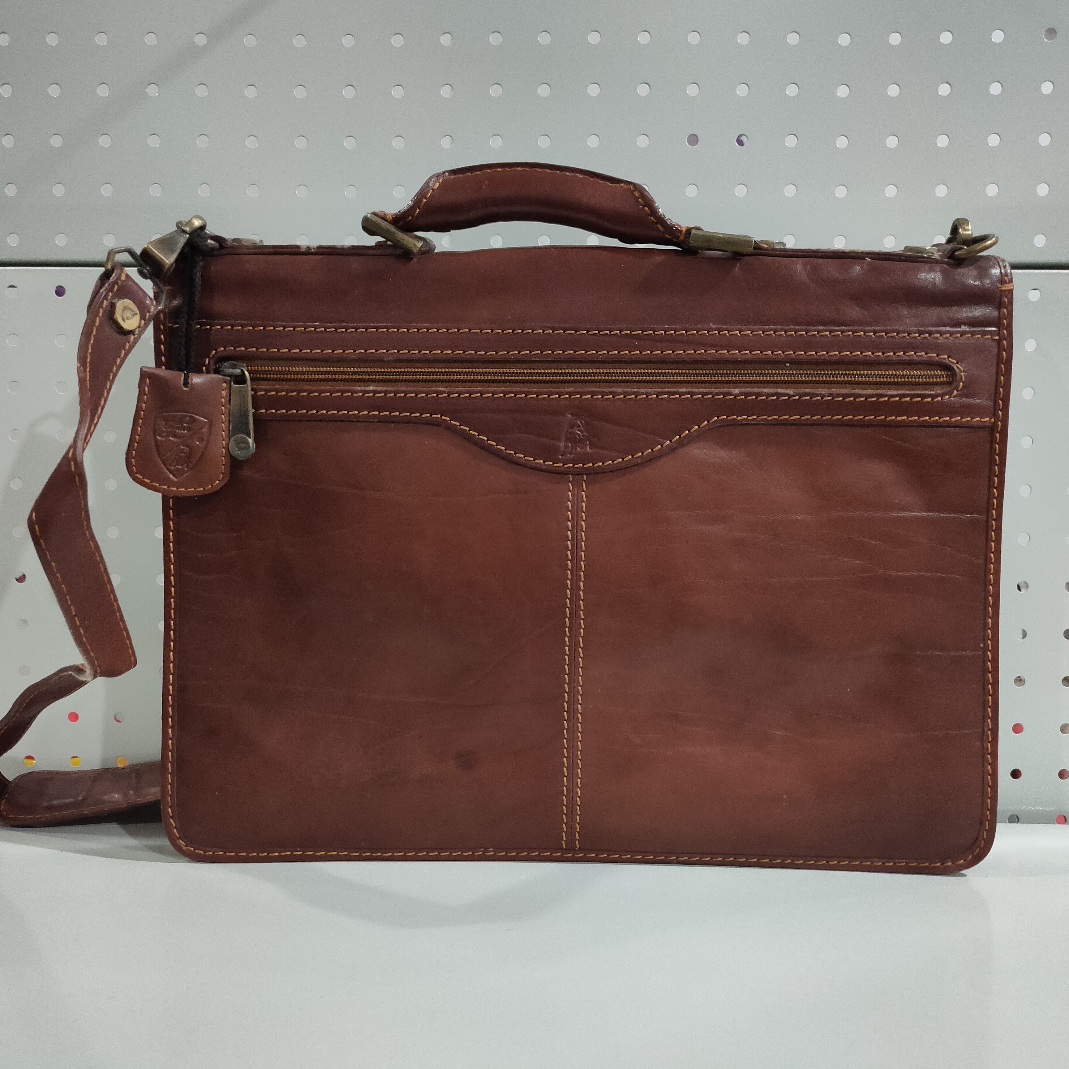 Tonino Lamborghini 🔥Vintage Tonino Lamborghini Genuine Leather Briefcase Bag Size ONE SIZE - 6 Thumbnail