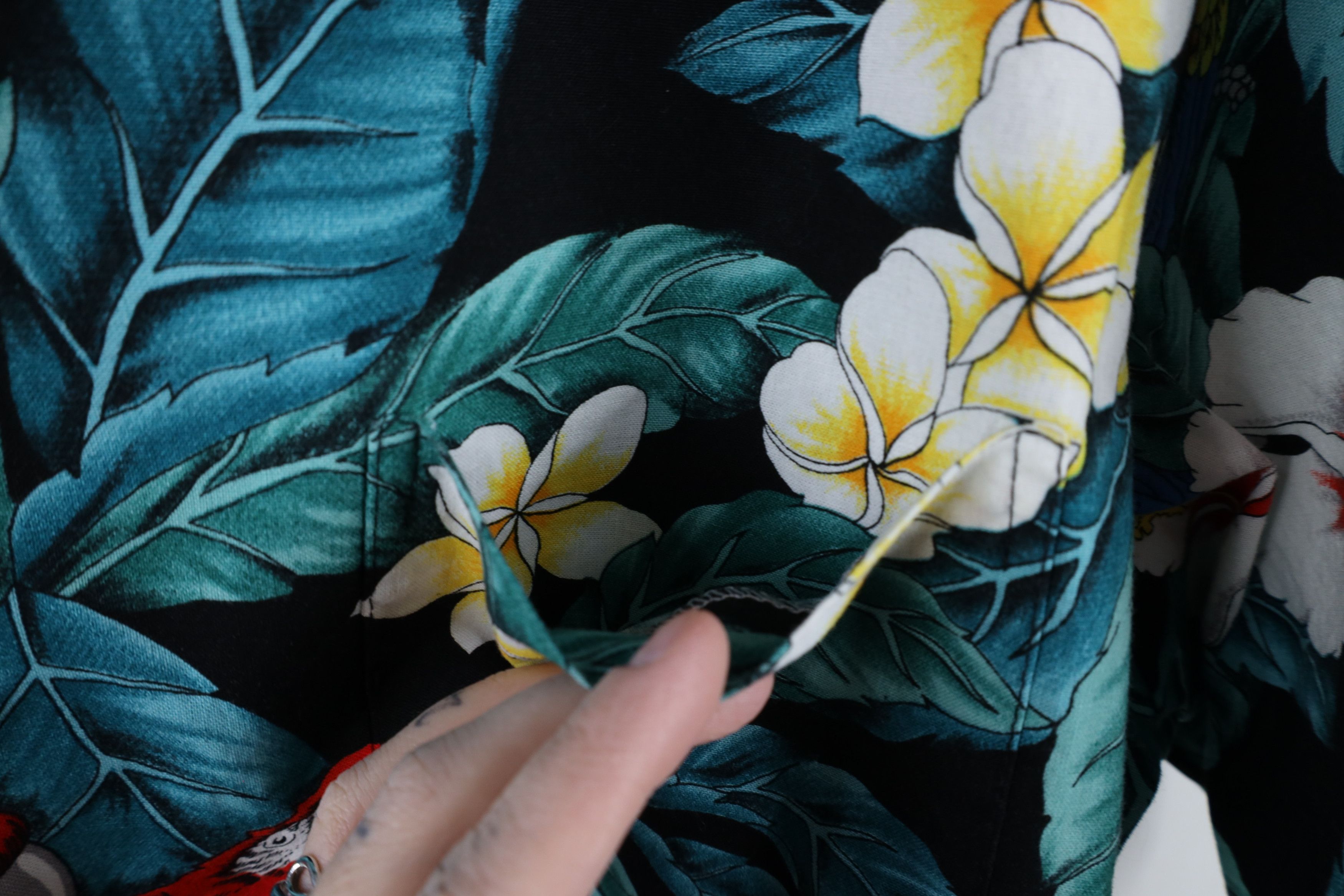 Vintage Vintage 80s 90s Streetwear Magnum PI Hawaiian Shirt USA Size US L / EU 52-54 / 3 - 4 Thumbnail