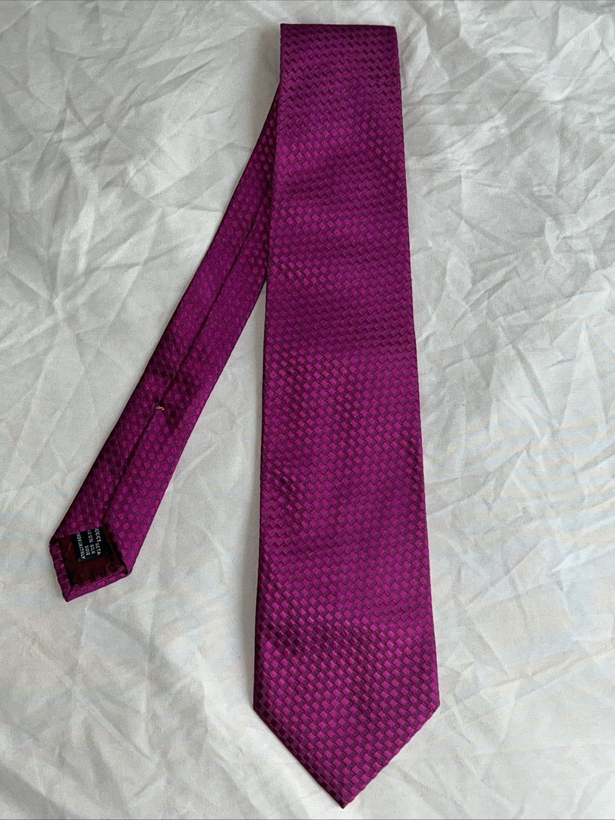Gucci Gucci Men’s Pink Silk Tie Size ONE SIZE - 1 Thumbnail
