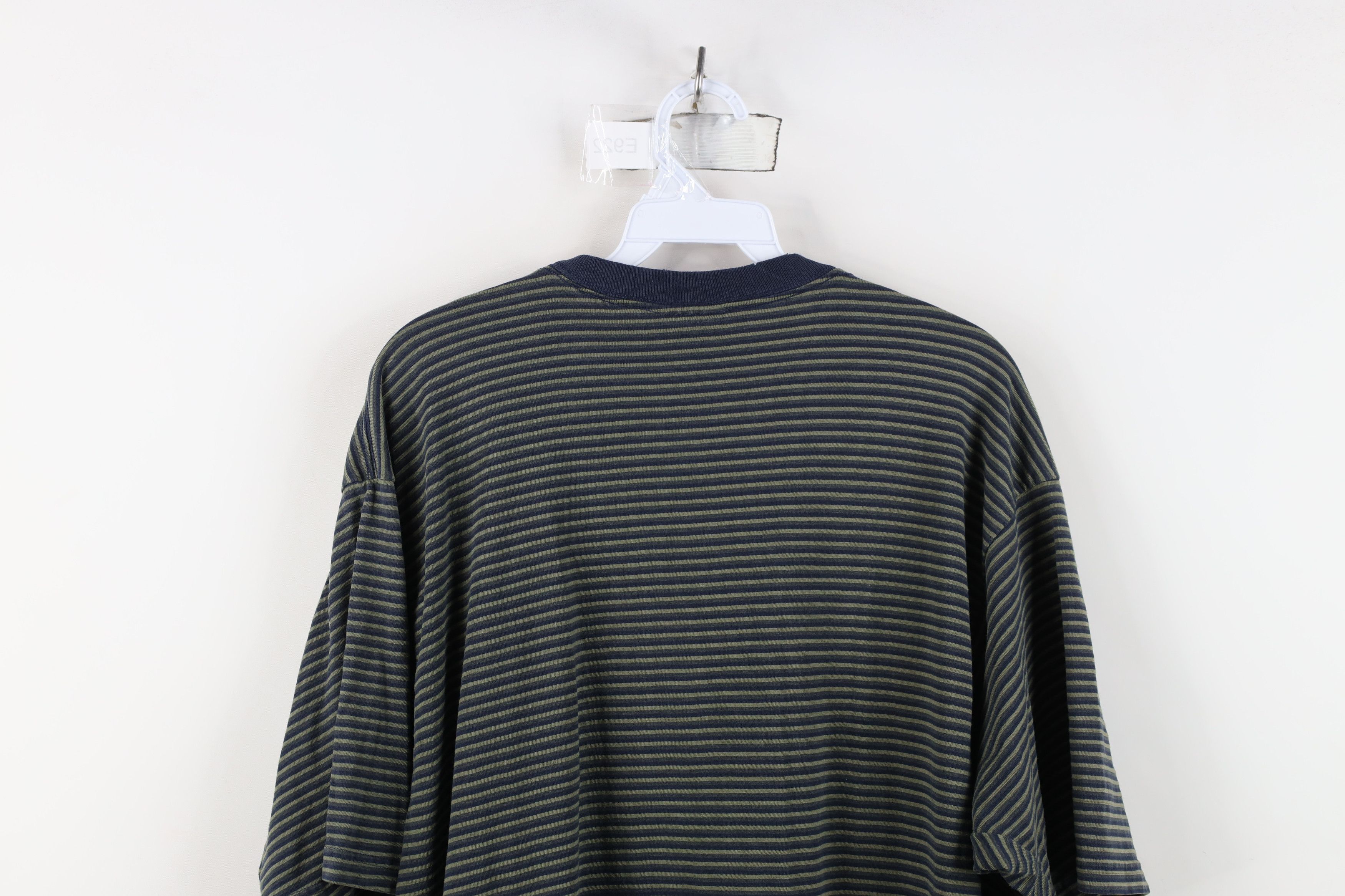 Vintage Vintage 90s Streetwear Baggy Fit Short Sleeve T-Shirt Size US XL / EU 56 / 4 - 12 Thumbnail