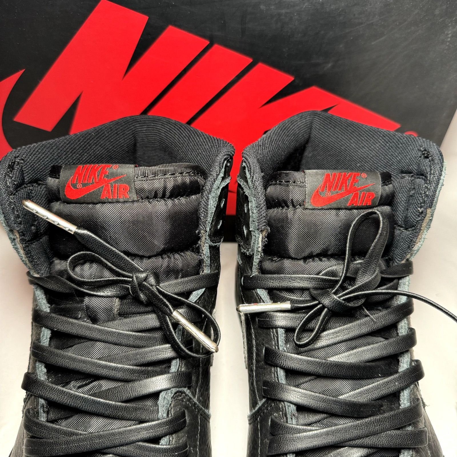 Jordan Brand × Nike Size 9 - Air Jordan 1 Retro High OG Triple Black Men's Shoes Size US 9 / EU 42 - 5 Thumbnail