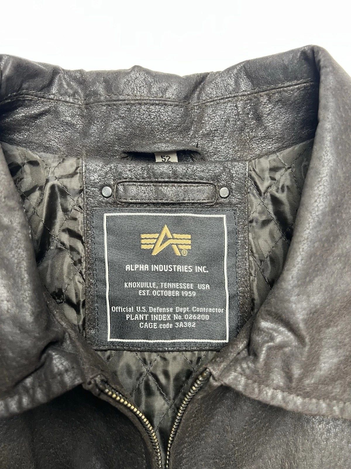 Alpha Industries Alpha Industries Vintage 90's Men's Brown Leather Zip Jacket Size US L / EU 52-54 / 3 - 8 Thumbnail