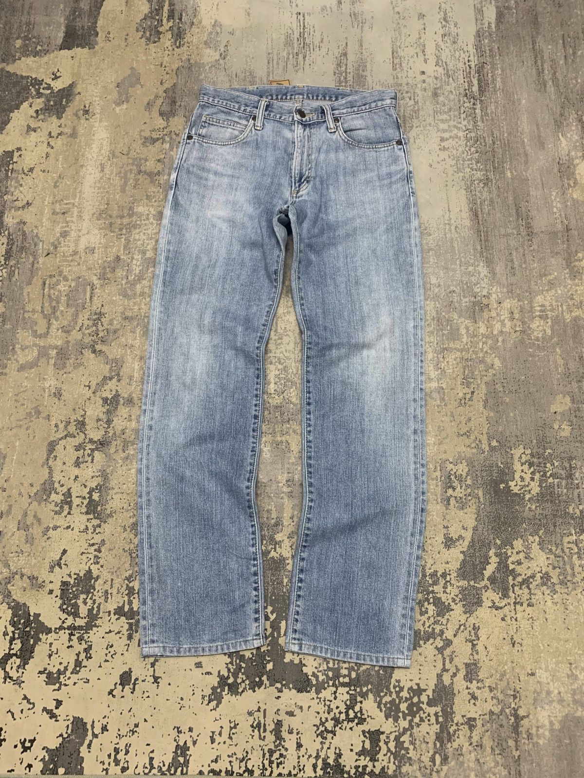 Vintage Vintage Light Wash Wrangler Jeans W31x31.5 Size US 31 - 1 Thumbnail