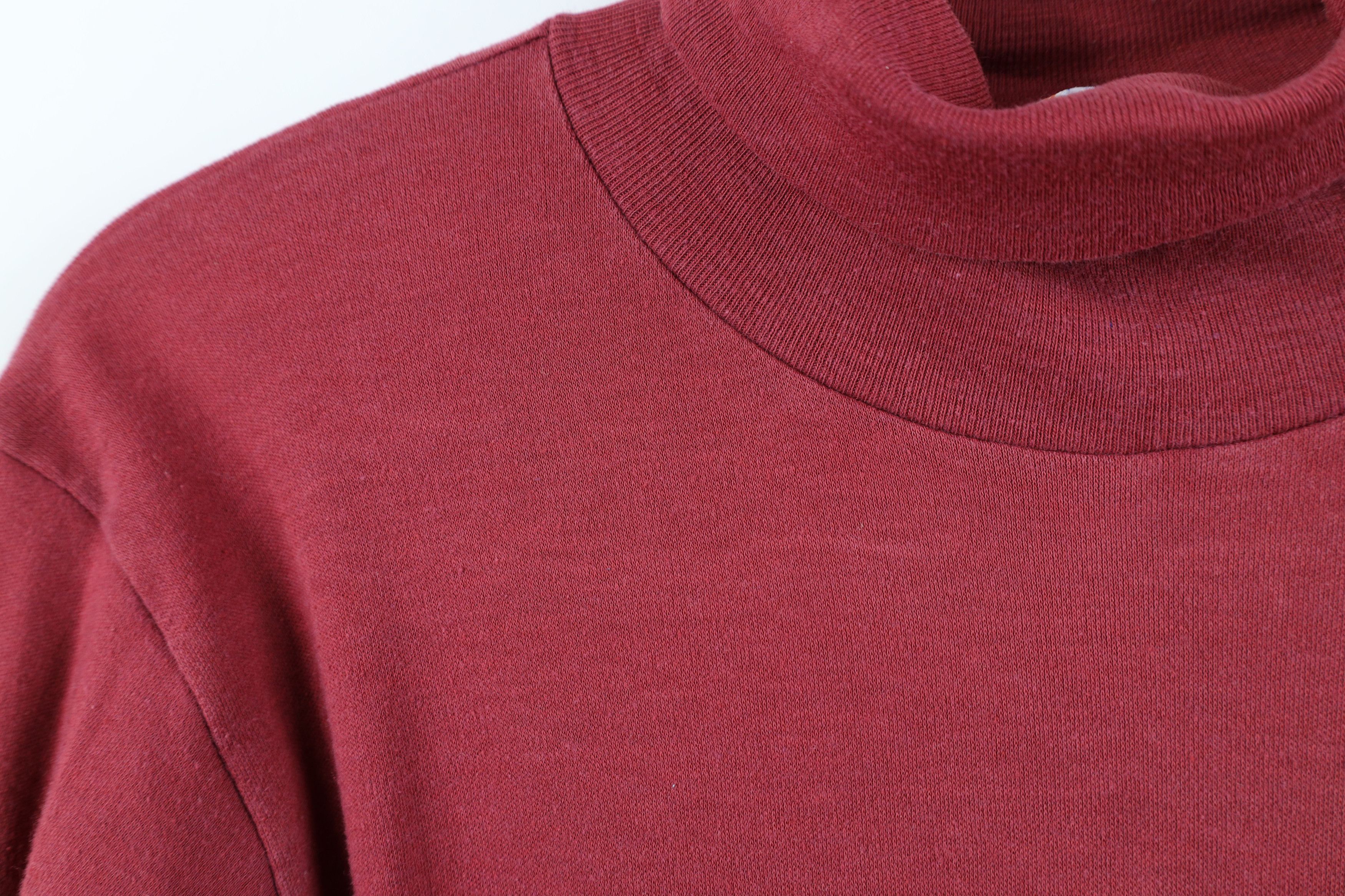 Nike Vintage 70s Nike Mini Swoosh Turtleneck T-Shirt Red USA Size S / US 4 / IT 40 - 6 Thumbnail